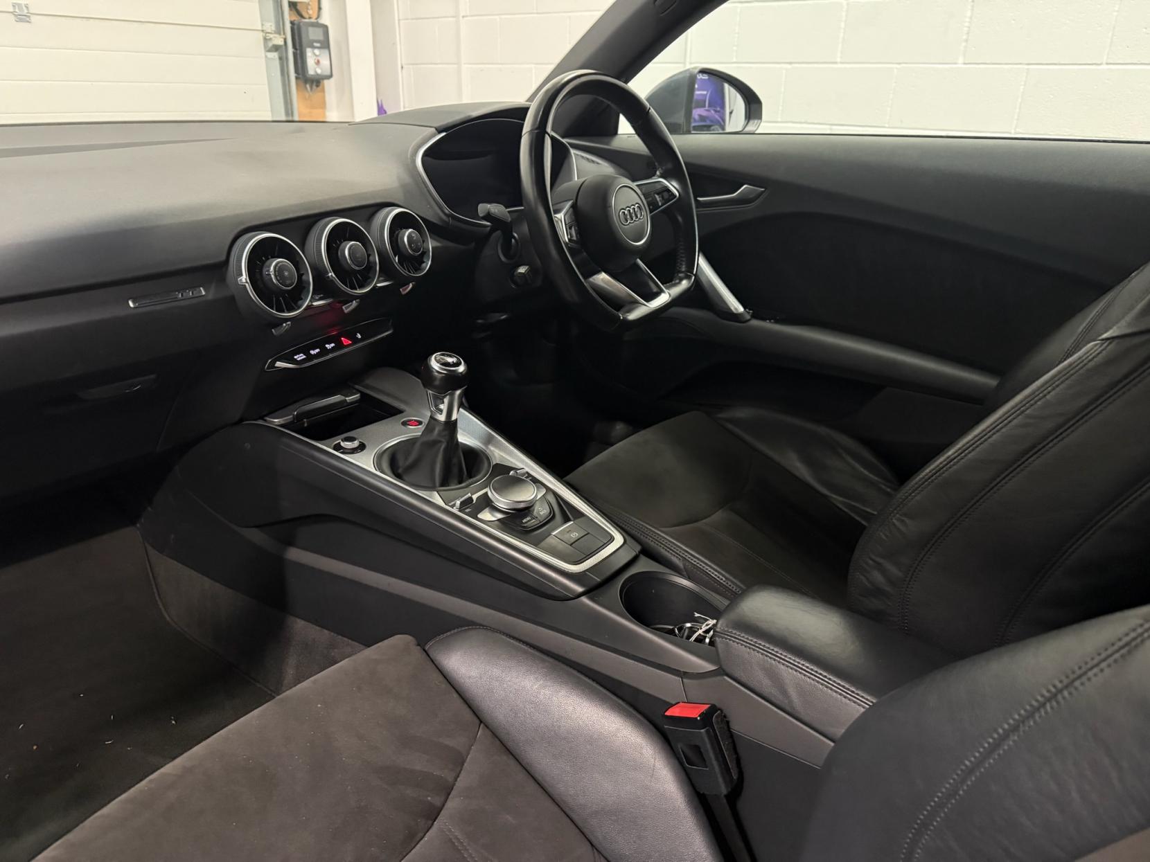 Audi TT 2.0 TDI ultra Sport Coupe 3dr Diesel Manual Euro 6 (s/s) (184 ps)