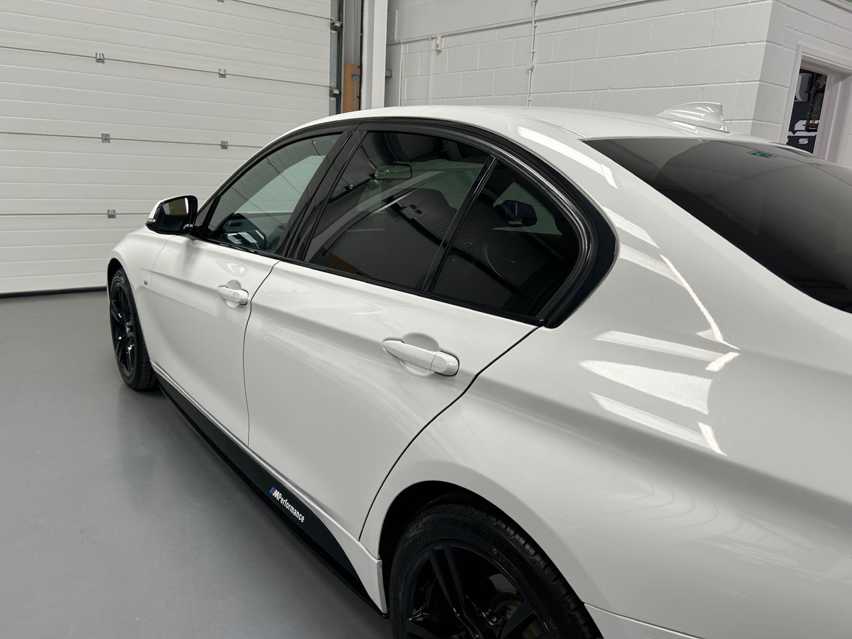 BMW 3 Series 2.0 320d M Sport Saloon 4dr Diesel Auto Euro 6 (s/s) (190 ps)