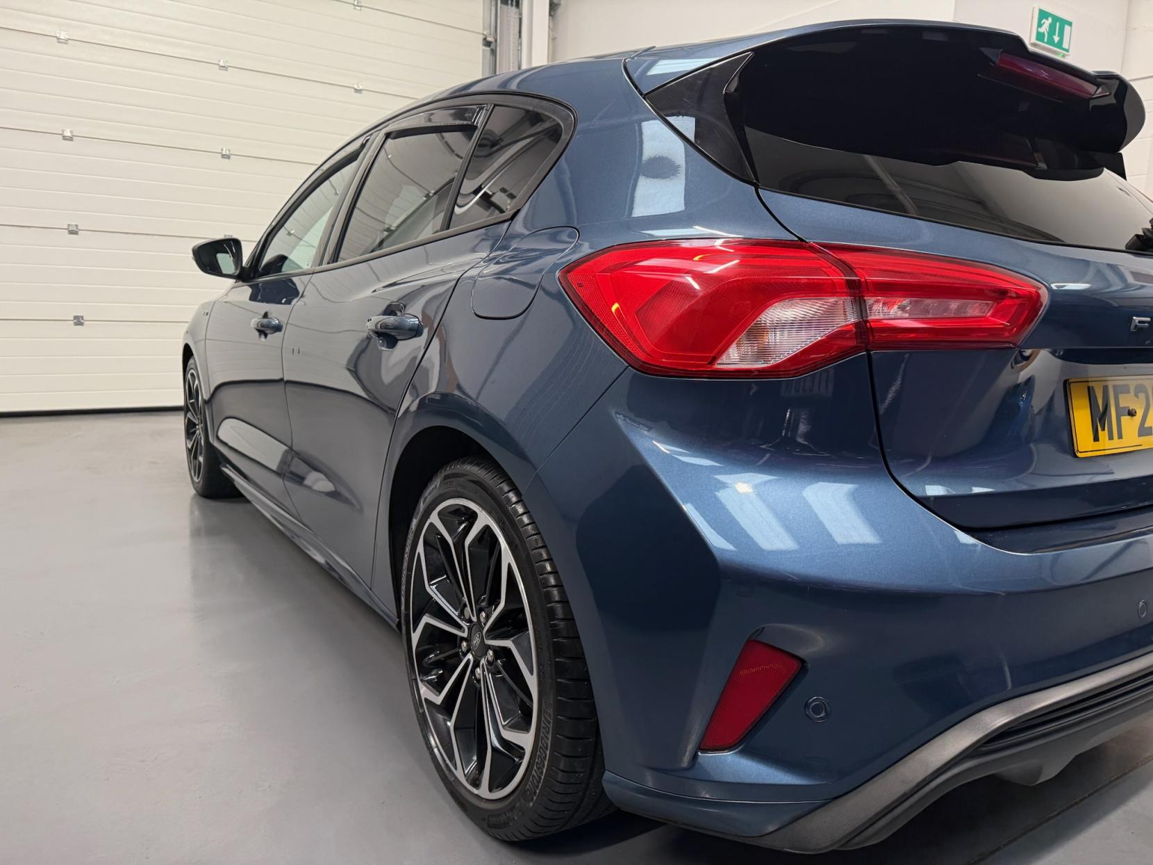 Ford Focus 1.5 EcoBlue ST-Line X Hatchback 5dr Diesel Manual Euro 6 (s/s) (120 ps)