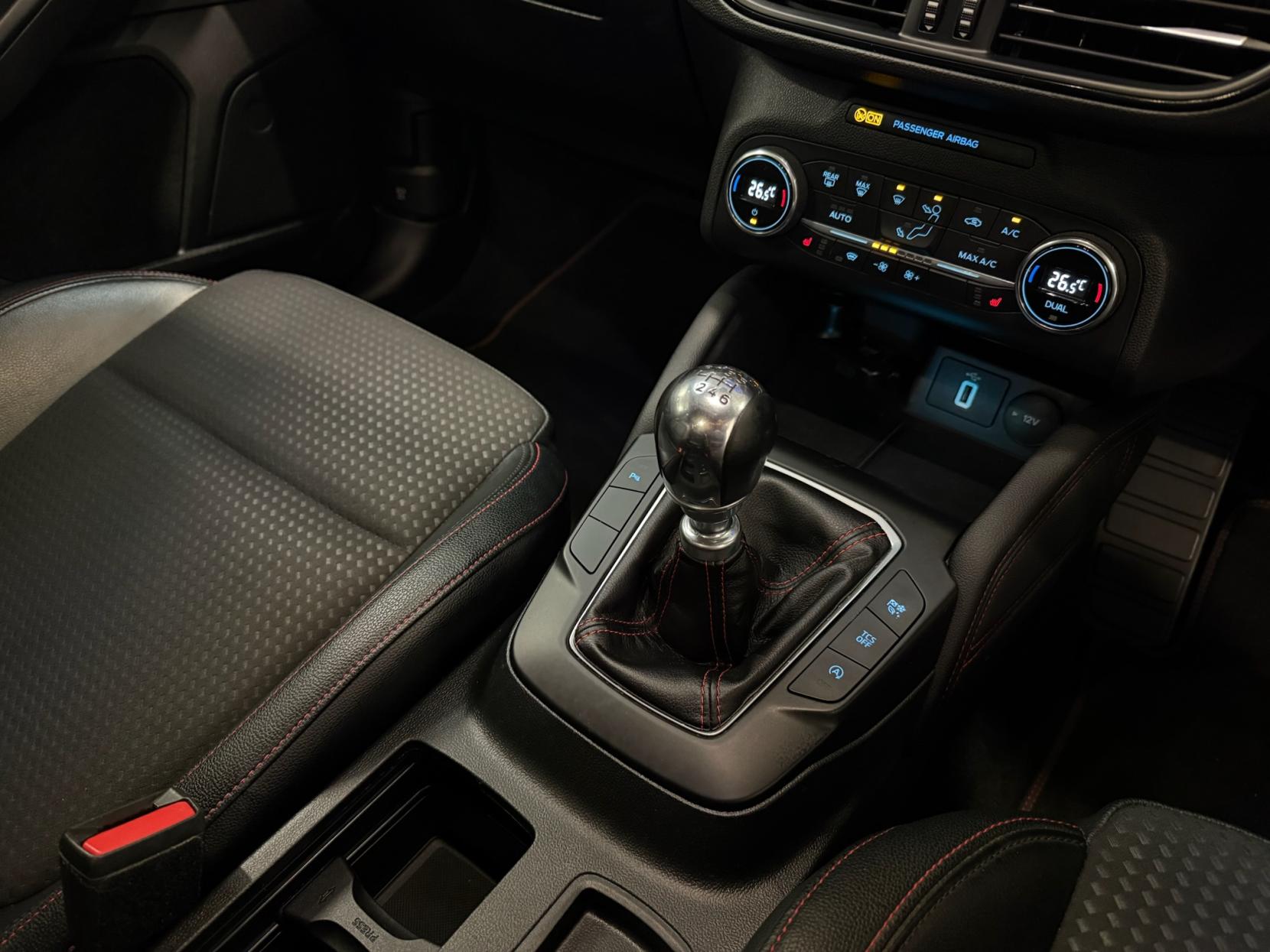 Ford Focus 1.5 EcoBlue ST-Line X Hatchback 5dr Diesel Manual Euro 6 (s/s) (120 ps)