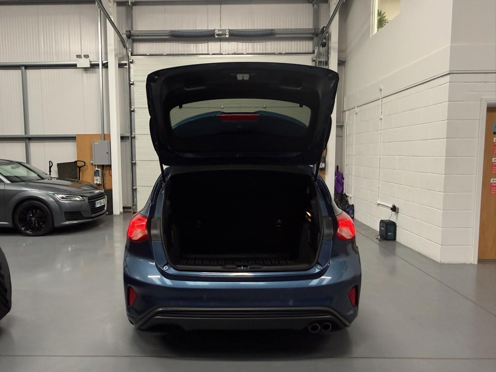 Ford Focus 1.5 EcoBlue ST-Line X Hatchback 5dr Diesel Manual Euro 6 (s/s) (120 ps)