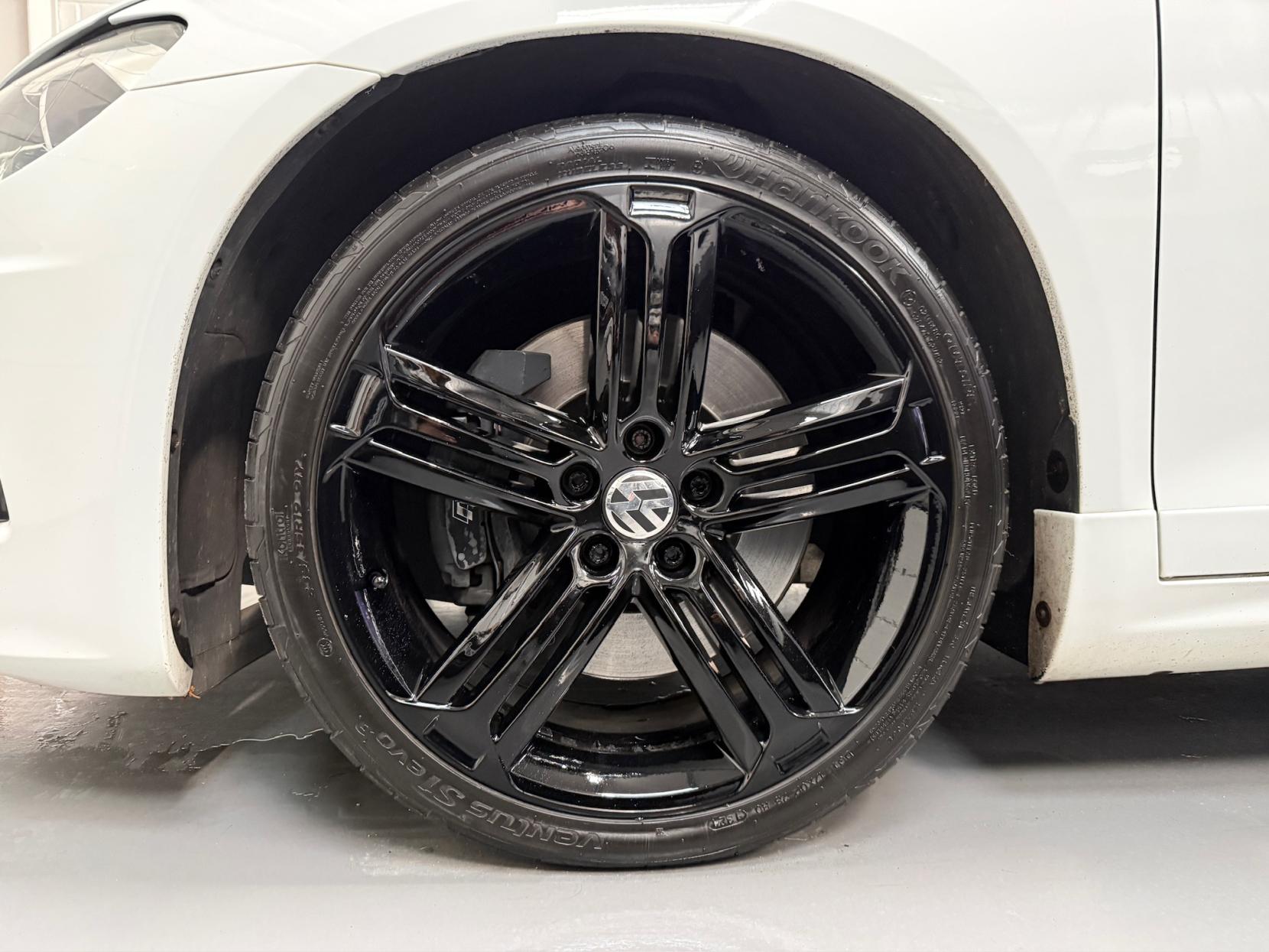 Volkswagen Scirocco 2.0 TSI BlueMotion Tech R Hatchback 3dr Petrol DSG Euro 6 (s/s) (280 ps)