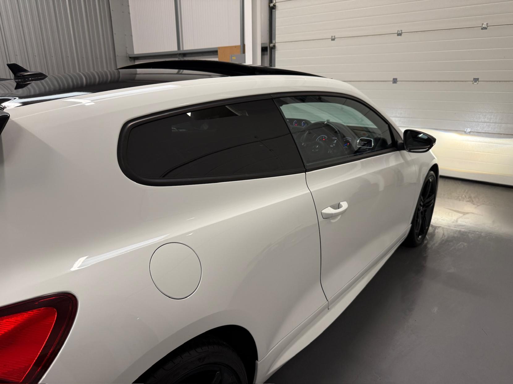 Volkswagen Scirocco 2.0 TSI BlueMotion Tech R Hatchback 3dr Petrol DSG Euro 6 (s/s) (280 ps)