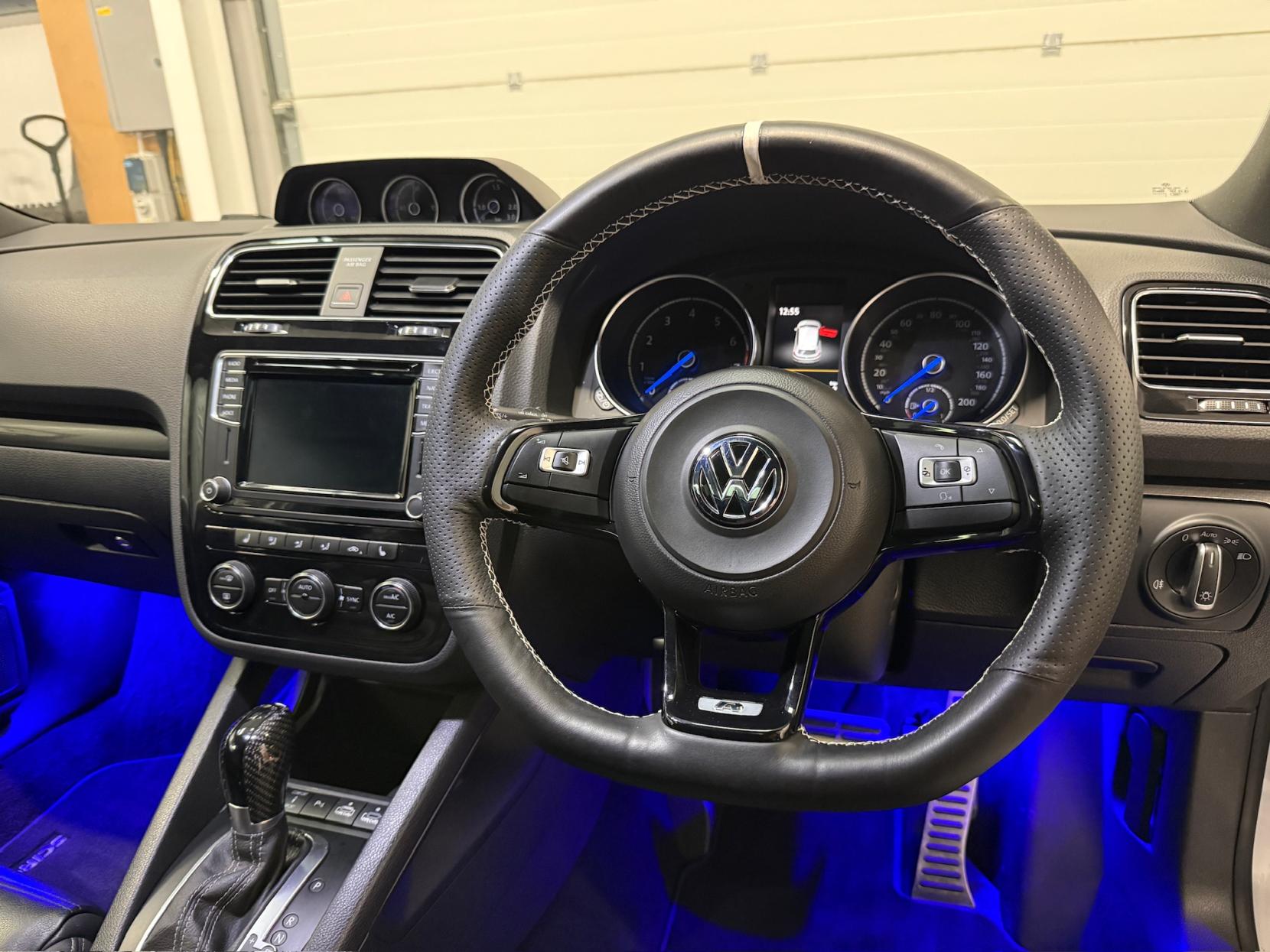 Volkswagen Scirocco 2.0 TSI BlueMotion Tech R Hatchback 3dr Petrol DSG Euro 6 (s/s) (280 ps)