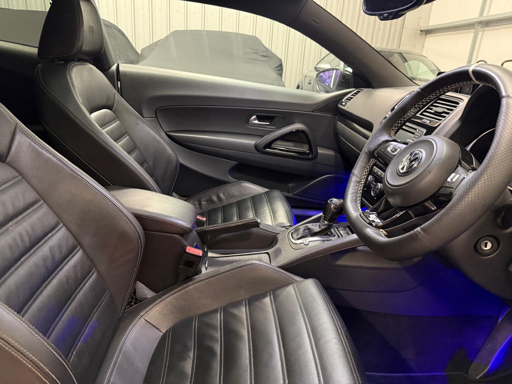 Volkswagen Scirocco 2.0 TSI BlueMotion Tech R Hatchback 3dr Petrol DSG Euro 6 (s/s) (280 ps)