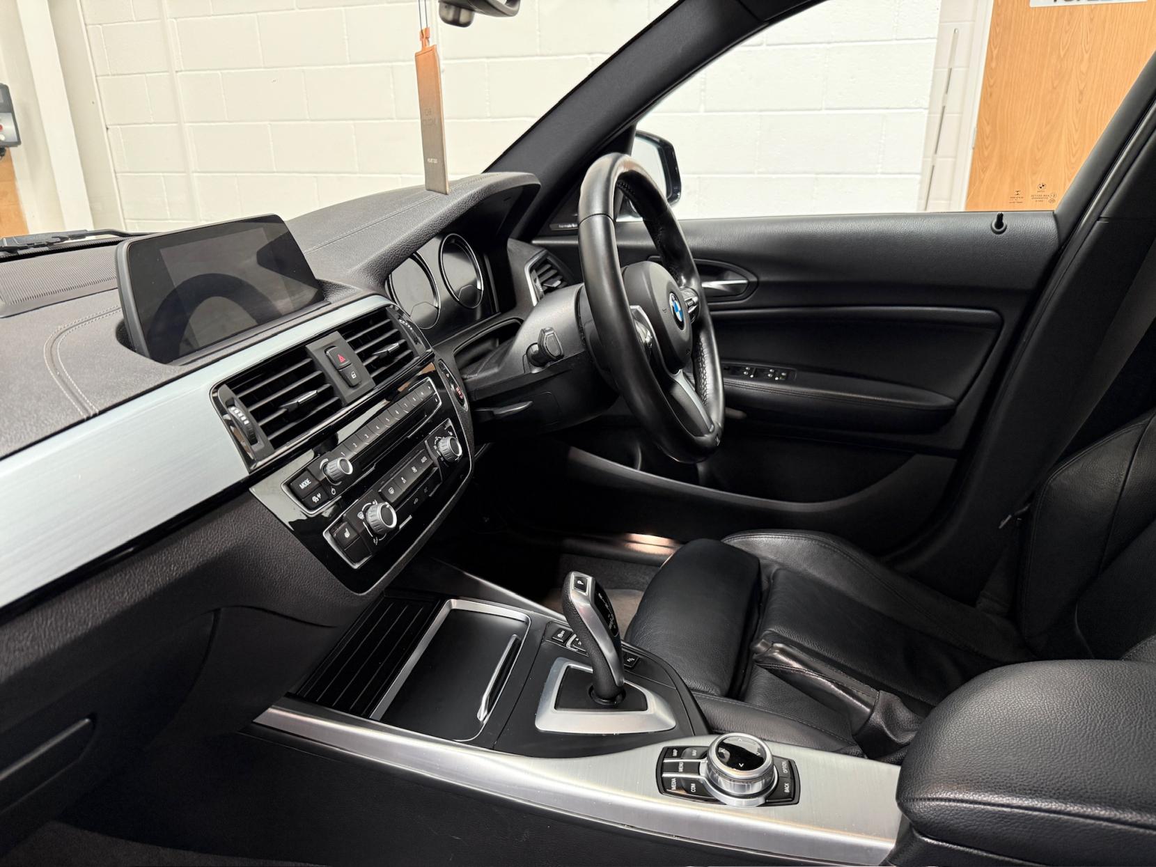 BMW 1 Series 2.0 118d M Sport Shadow Edition Hatchback 5dr Diesel Auto Euro 6 (s/s) (150 ps)