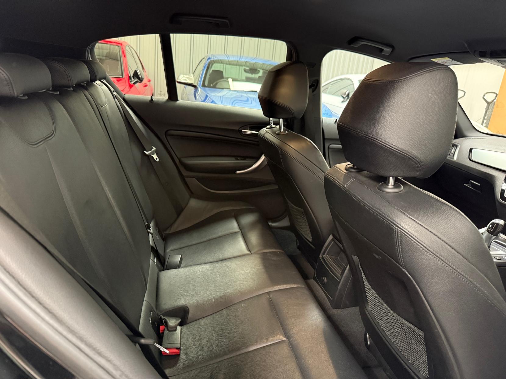 BMW 1 Series 2.0 118d M Sport Shadow Edition Hatchback 5dr Diesel Auto Euro 6 (s/s) (150 ps)