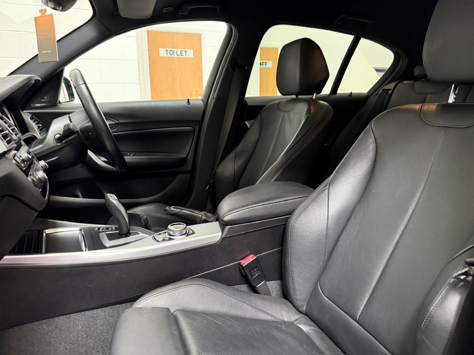 BMW 1 Series 2.0 118d M Sport Shadow Edition Hatchback 5dr Diesel Auto Euro 6 (s/s) (150 ps)