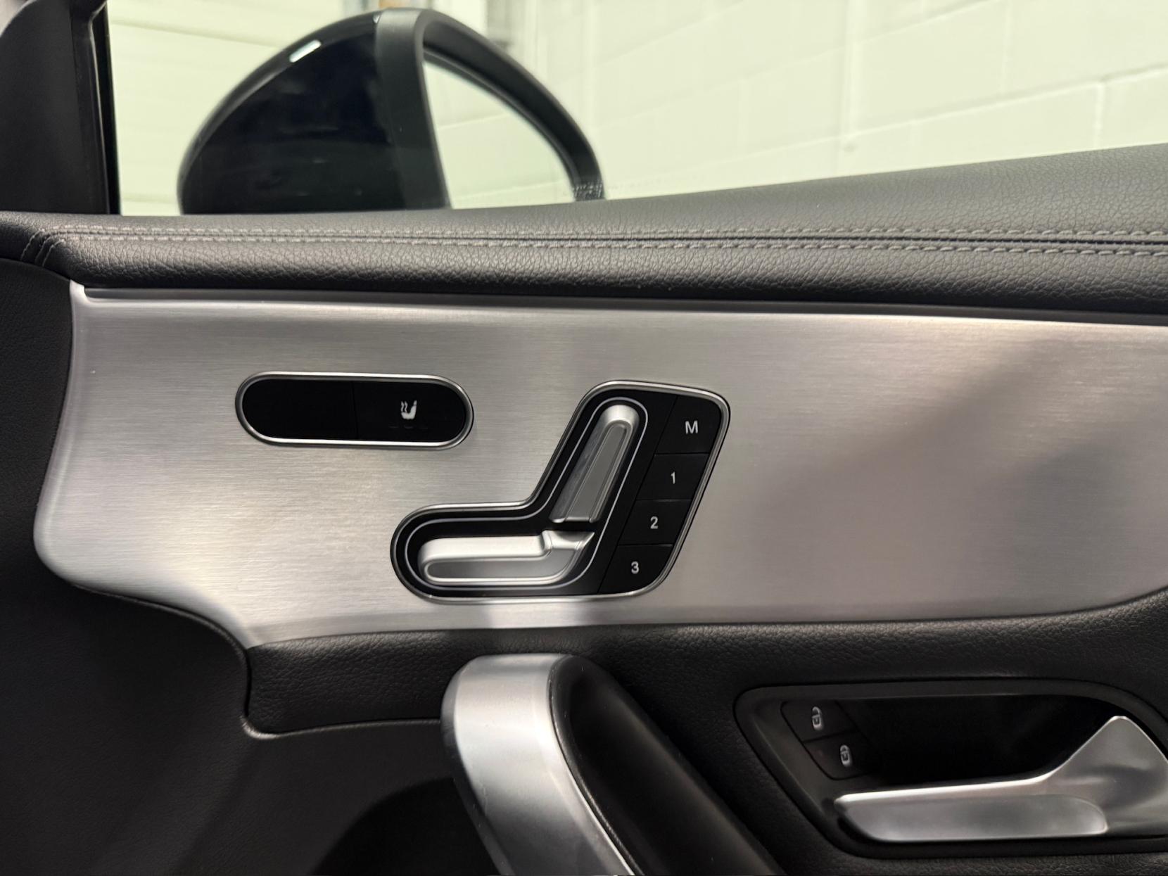 Mercedes-Benz A Class 2.0 A35 AMG (Premium Plus) Hatchback 5dr Petrol SpdS DCT 4MATIC Euro 6 (s/s) (306 ps)