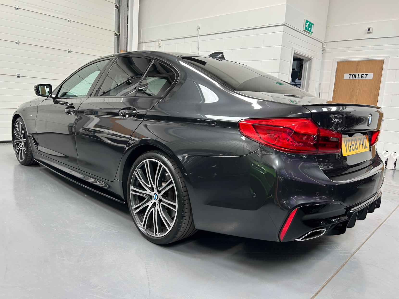 BMW 5 Series 3.0 530d M Sport Saloon 4dr Diesel Auto xDrive Euro 6 (s/s) (265 ps)