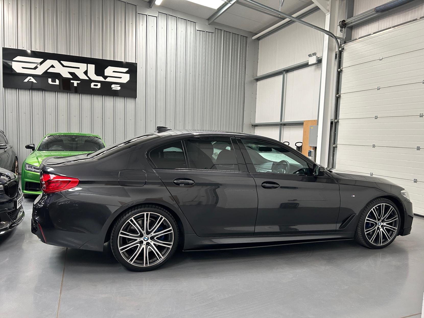 BMW 5 Series 3.0 530d M Sport Saloon 4dr Diesel Auto xDrive Euro 6 (s/s) (265 ps)