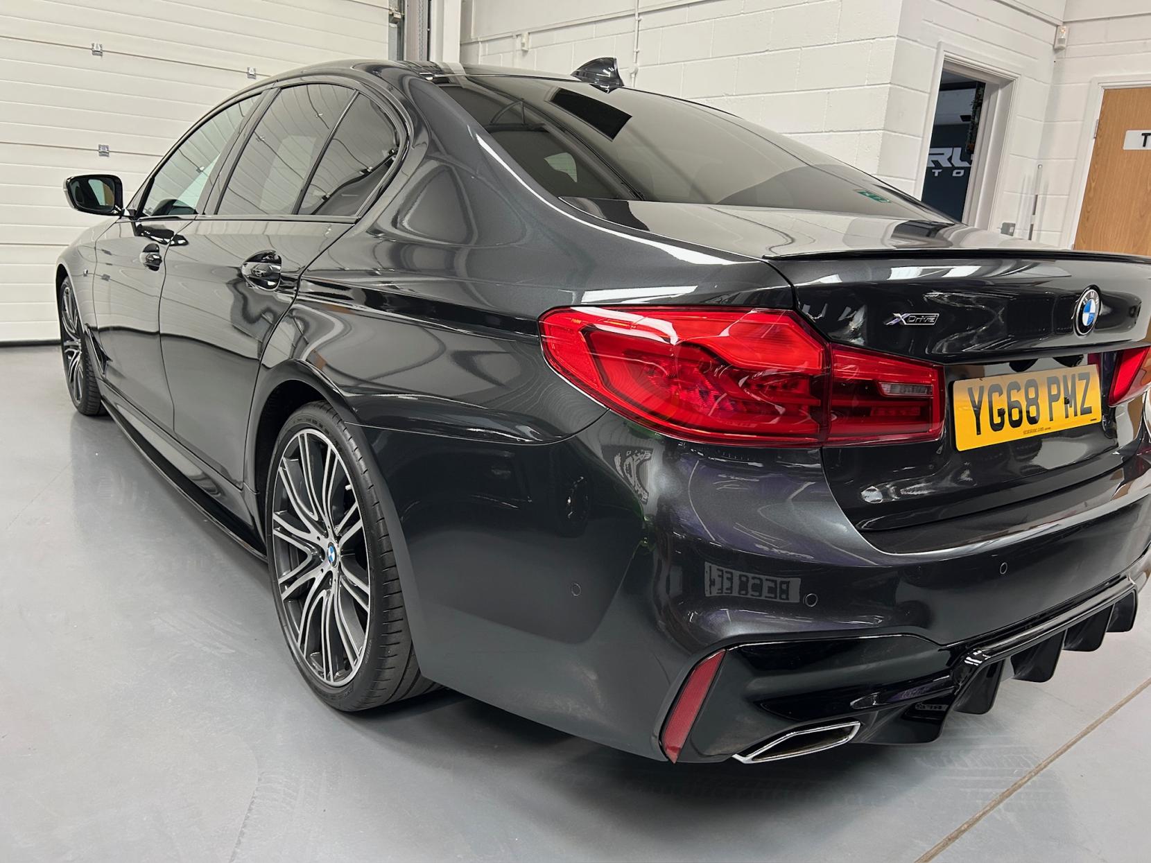 BMW 5 Series 3.0 530d M Sport Saloon 4dr Diesel Auto xDrive Euro 6 (s/s) (265 ps)