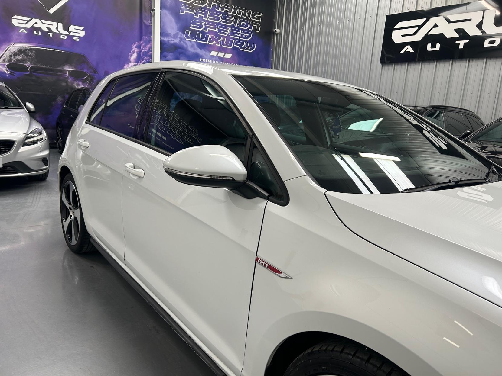 Volkswagen Golf 2.0 TSI BlueMotion Tech GTI Performance Hatchback 5dr Petrol DSG Euro 6 (s/s) (230 ps)