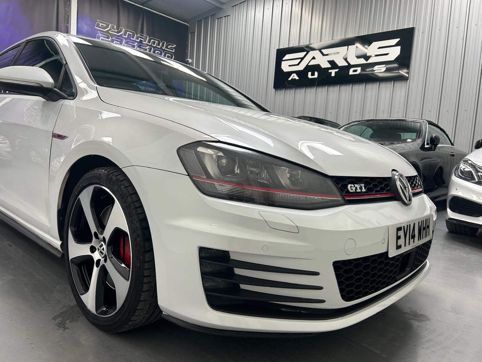 Volkswagen Golf 2.0 TSI BlueMotion Tech GTI Performance Hatchback 5dr Petrol DSG Euro 6 (s/s) (230 ps)
