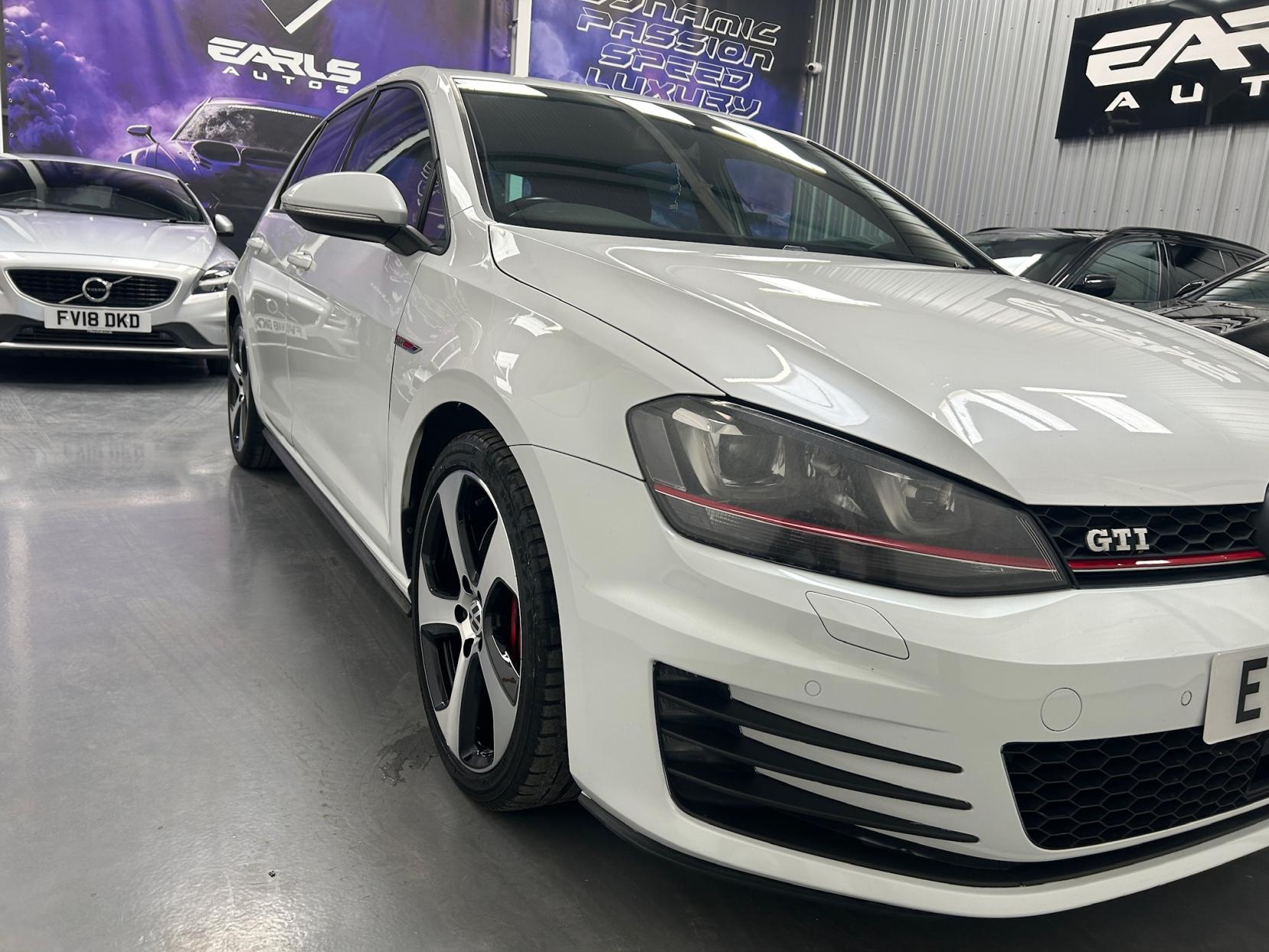 Volkswagen Golf 2.0 TSI BlueMotion Tech GTI Performance Hatchback 5dr Petrol DSG Euro 6 (s/s) (230 ps)