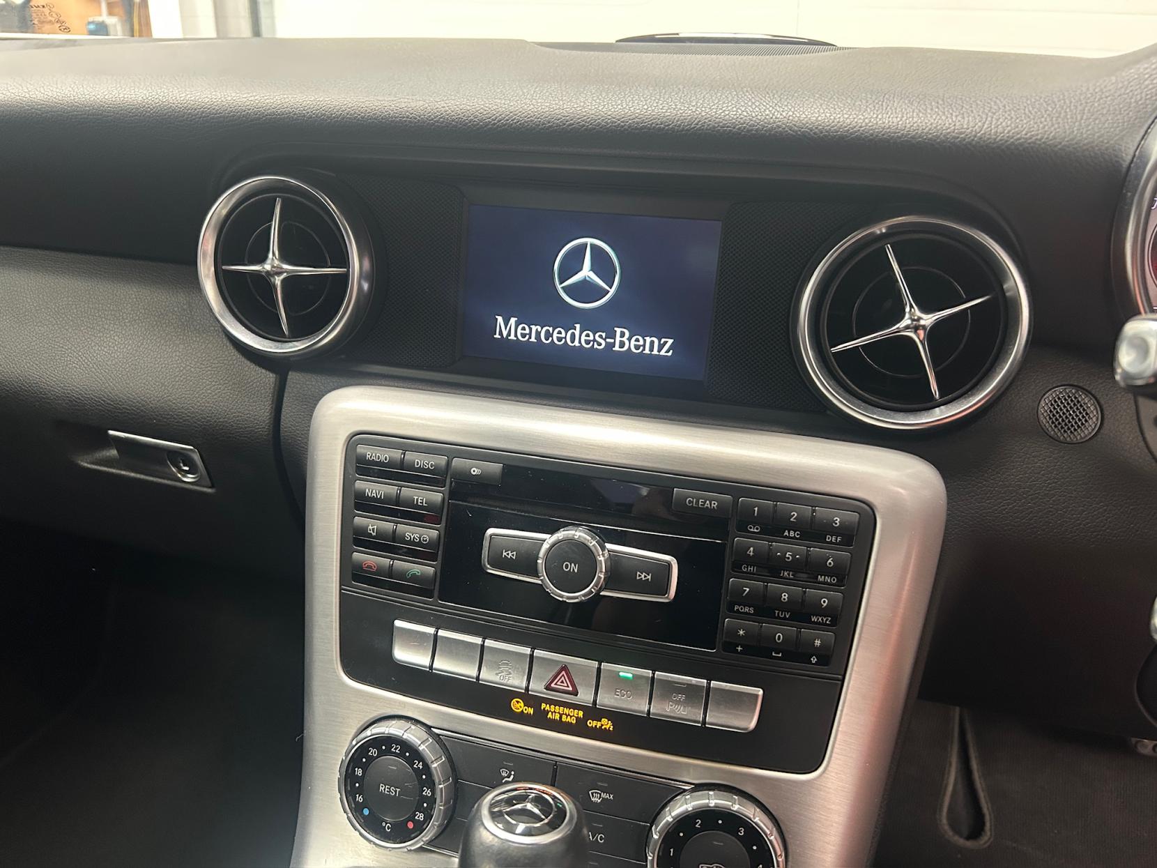 Mercedes-Benz SLK 2.1 SLK250 CDI AMG Sport Convertible 2dr Diesel G-Tronic+ Euro 5 (s/s) (204 ps)