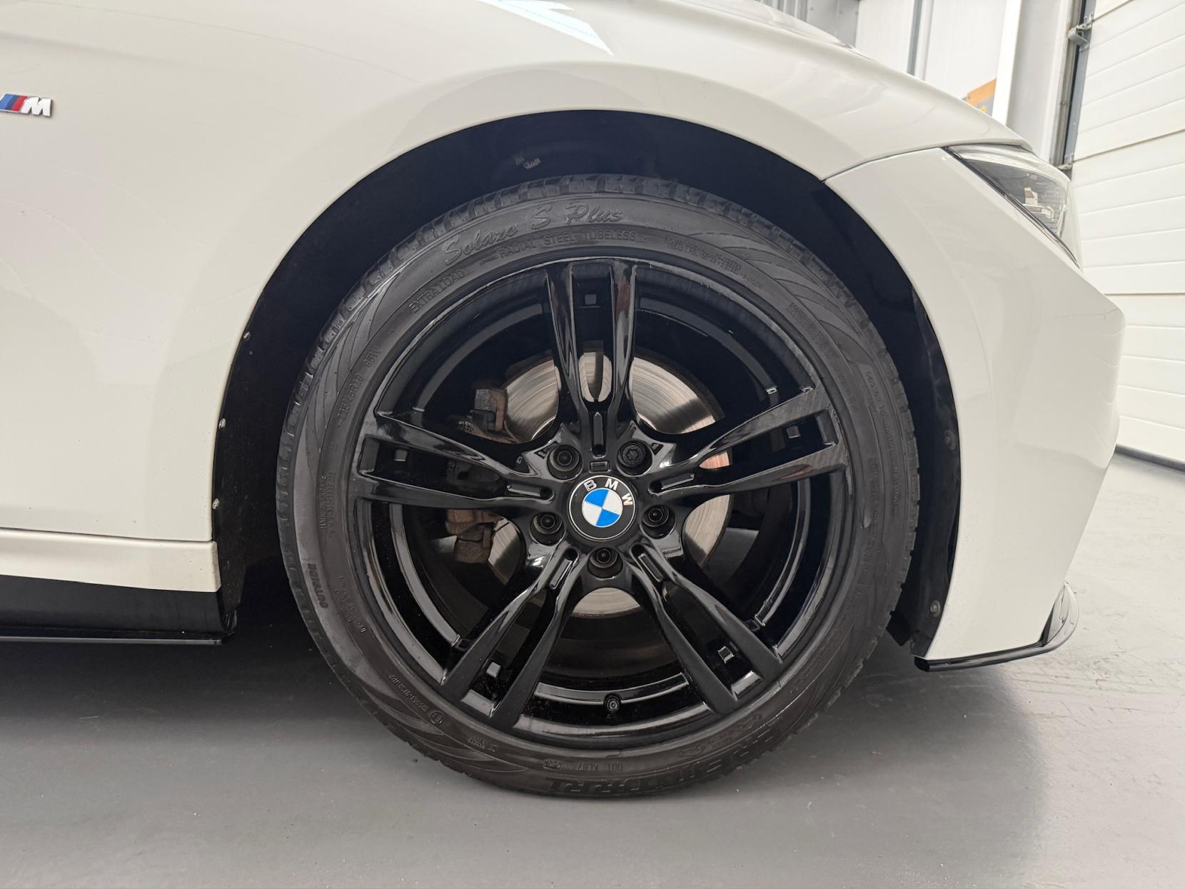 BMW 3 Series 2.0 320d M Sport Saloon 4dr Diesel Auto Euro 6 (s/s) (190 ps)