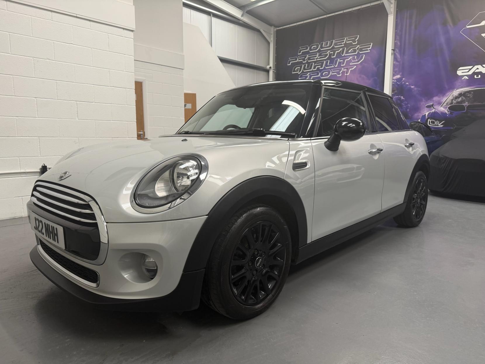 MINI Hatch 1.5 Cooper D Hatchback 5dr Diesel Manual Euro 6 (s/s) (116 ps)