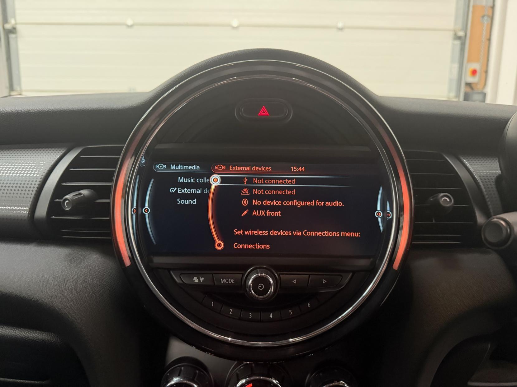 MINI Hatch 1.5 Cooper D Hatchback 5dr Diesel Manual Euro 6 (s/s) (116 ps)