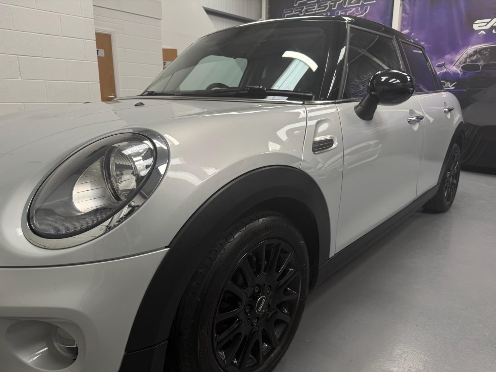 MINI Hatch 1.5 Cooper D Hatchback 5dr Diesel Manual Euro 6 (s/s) (116 ps)