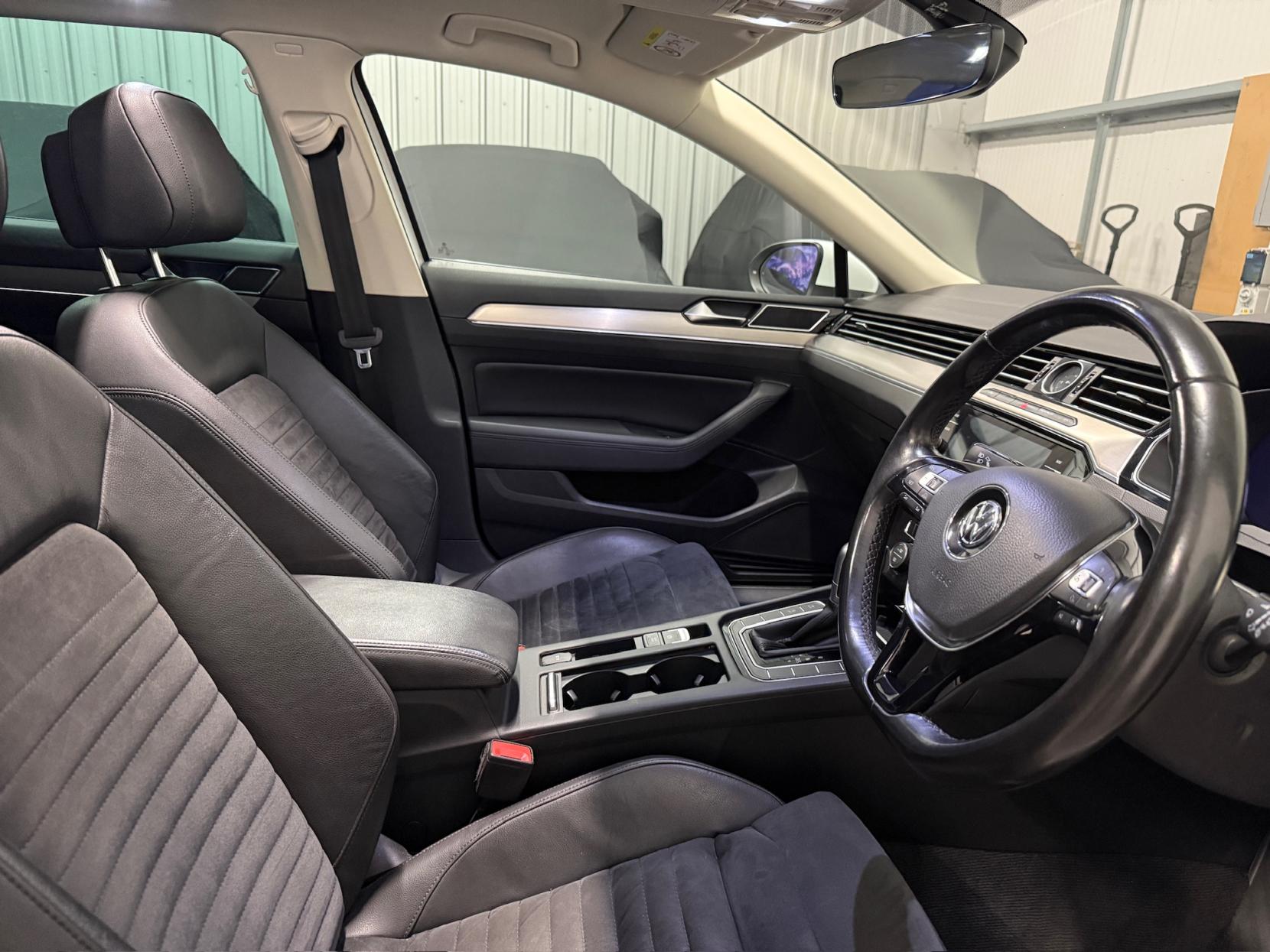 Volkswagen Passat 2.0 TDI GT Estate 5dr Diesel DSG Euro 6 (s/s) (150 ps)