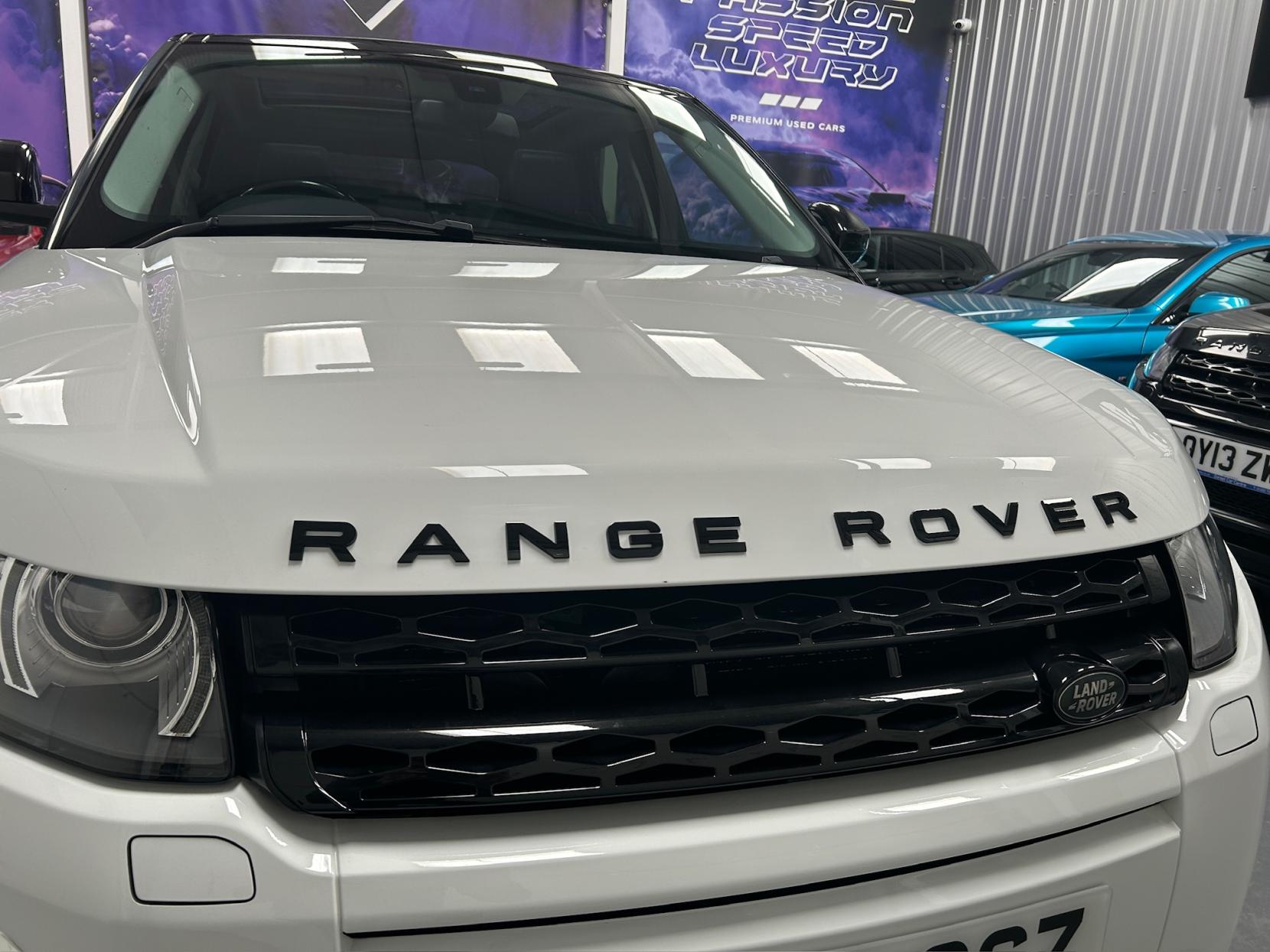 Land Rover Range Rover Evoque 2.2 SD4 Dynamic SUV 5dr Diesel Auto 4WD Euro 5 (s/s) (190 ps)