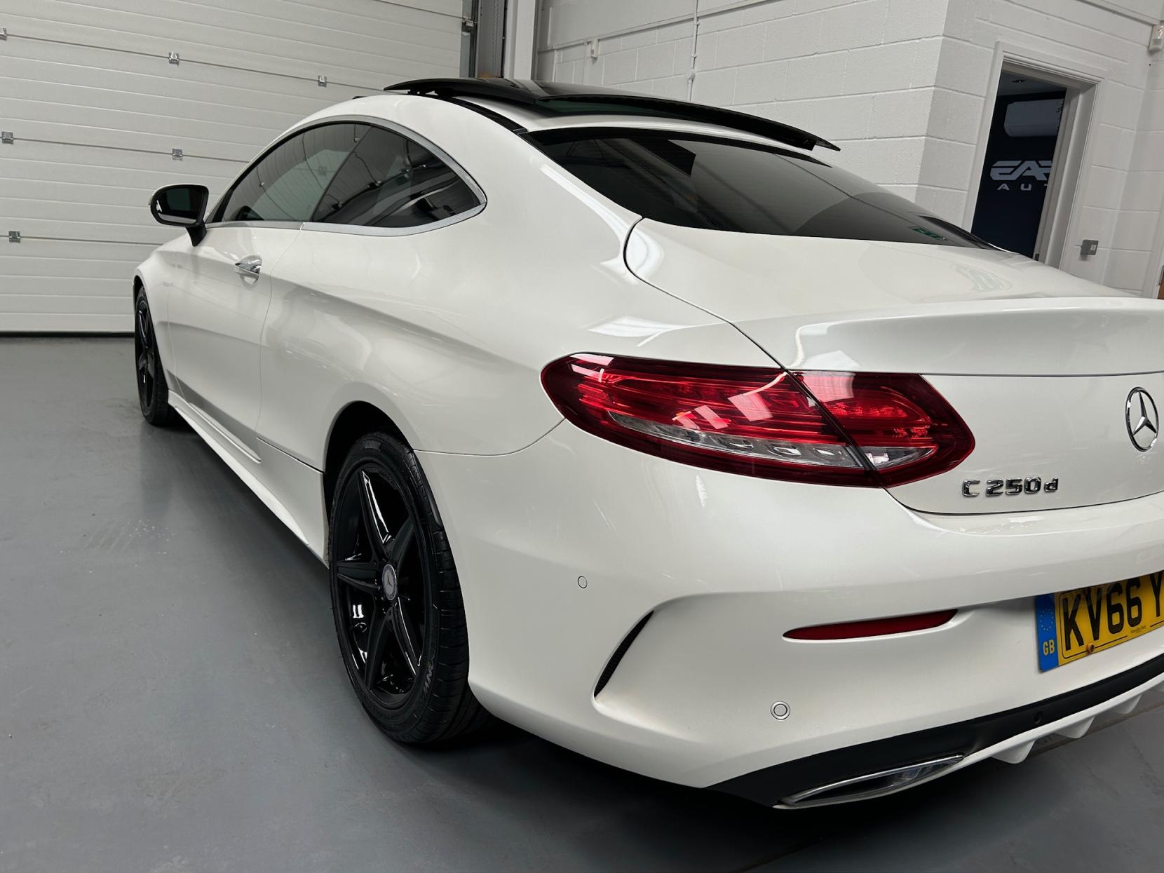Mercedes-Benz C Class 2.1 C250d AMG Line (Premium Plus) Coupe 2dr Diesel G-Tronic+ Euro 6 (s/s) (204 ps)