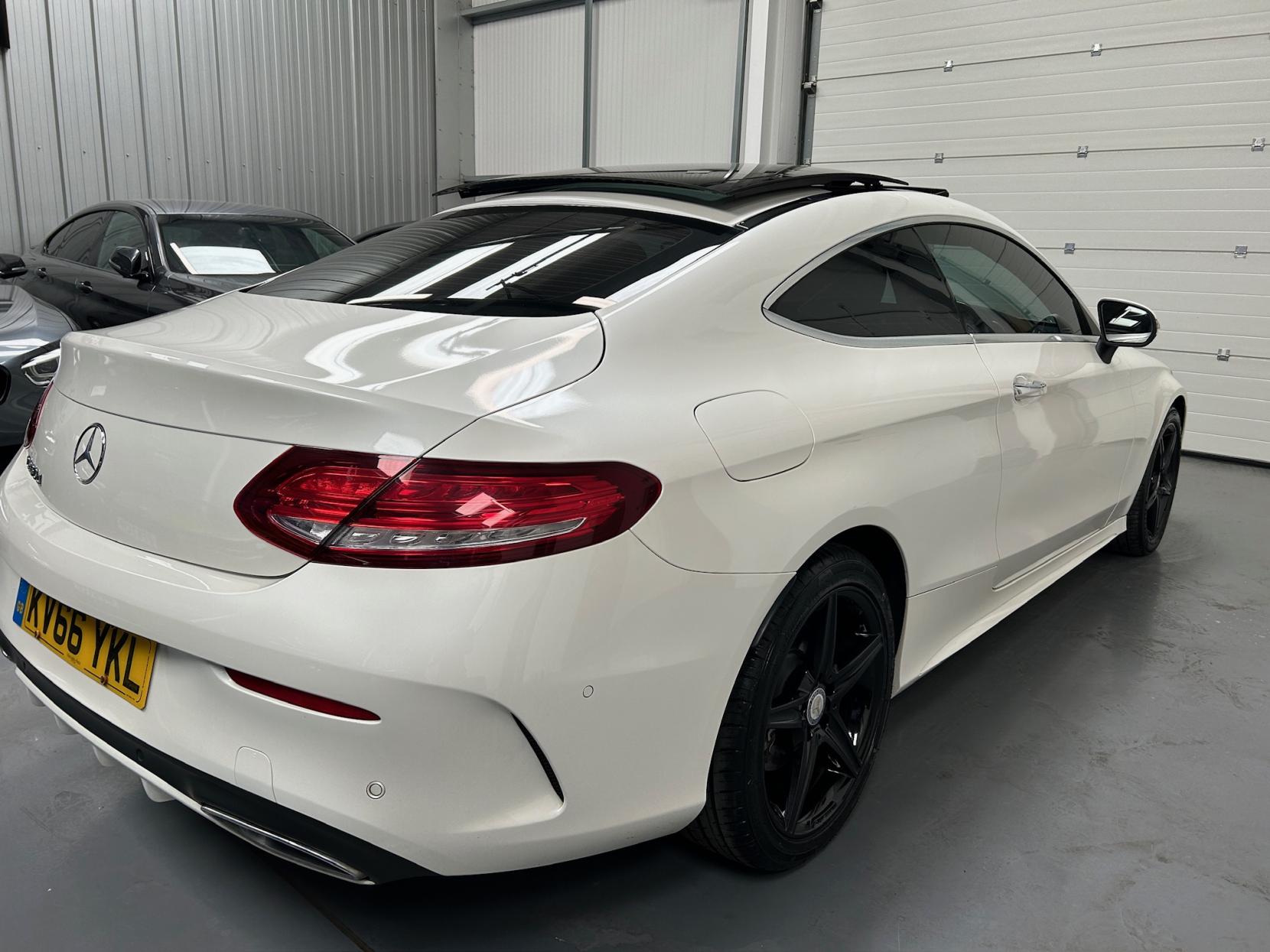 Mercedes-Benz C Class 2.1 C250d AMG Line (Premium Plus) Coupe 2dr Diesel G-Tronic+ Euro 6 (s/s) (204 ps)