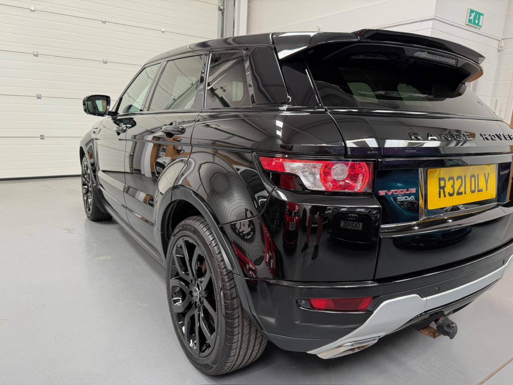 Land Rover Range Rover Evoque 2.2 Dynamic Lux SUV (2011 - 2015)