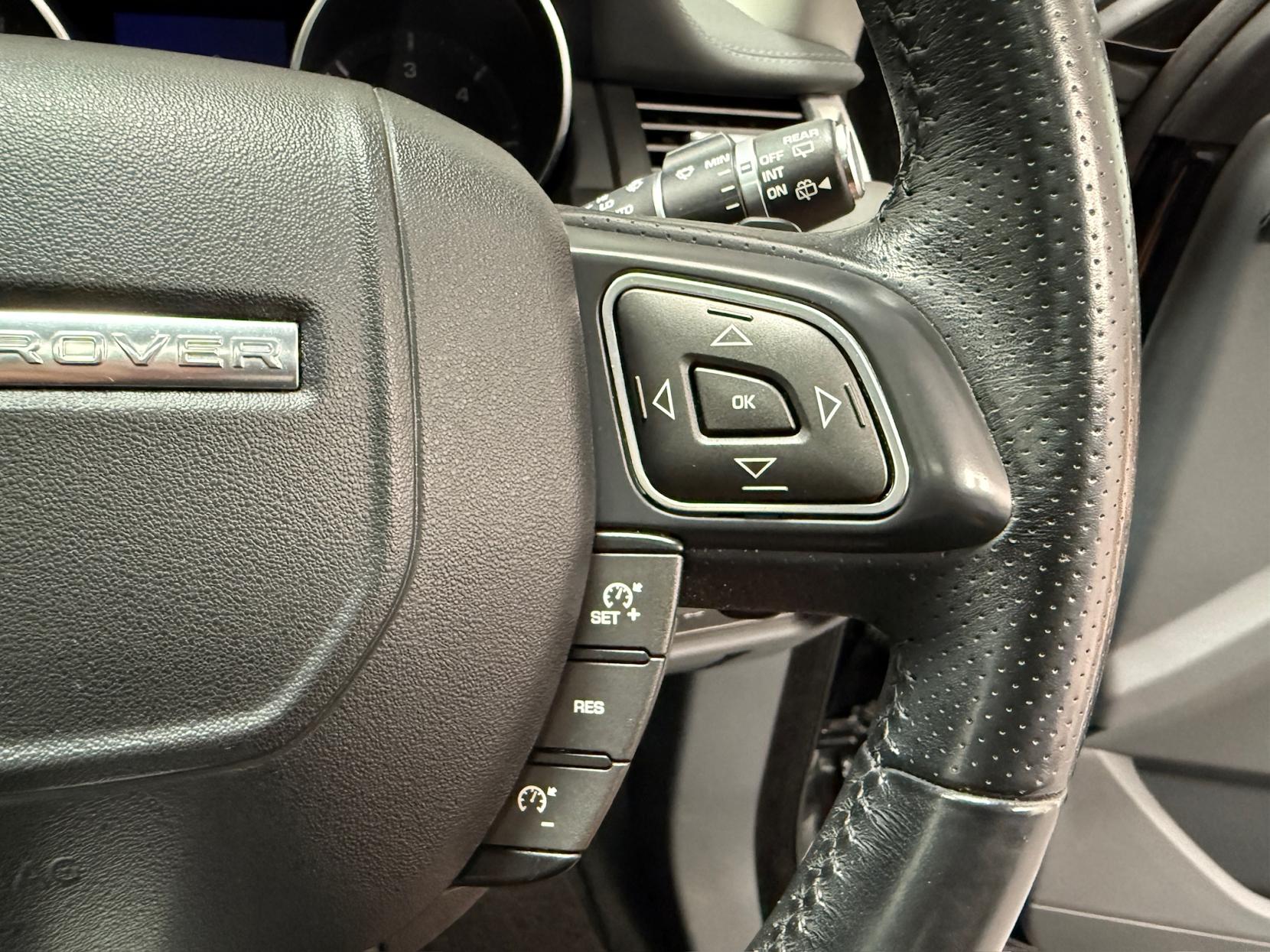 Land Rover Range Rover Evoque 2.2 Dynamic Lux SUV (2011 - 2015)