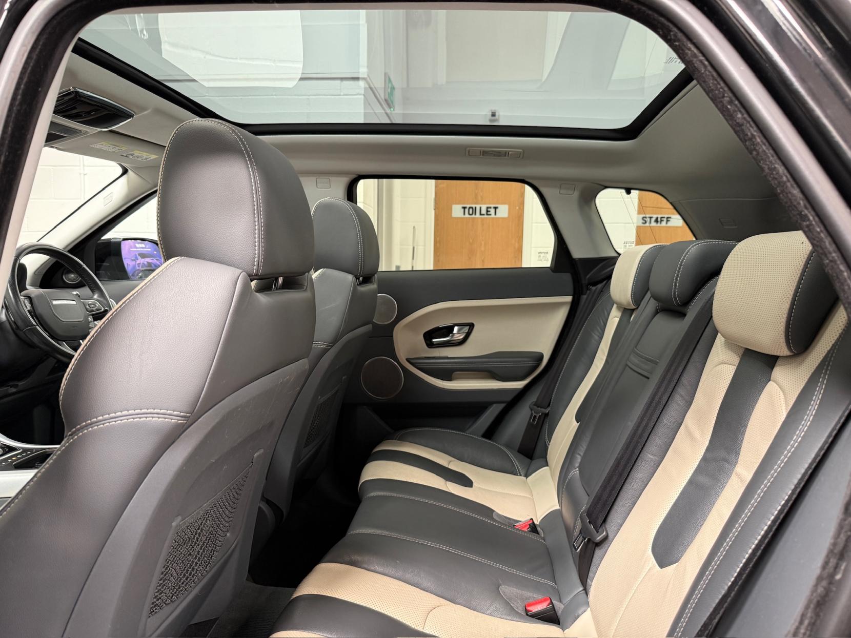 Land Rover Range Rover Evoque 2.2 Dynamic Lux SUV (2011 - 2015)