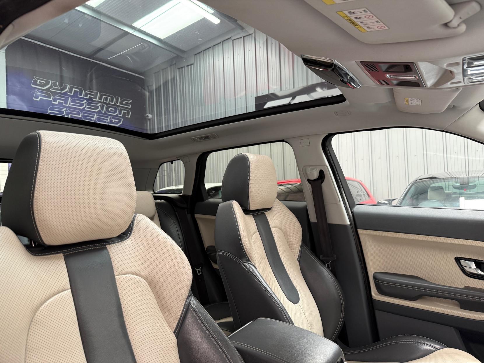 Land Rover Range Rover Evoque 2.2 Dynamic Lux SUV (2011 - 2015)