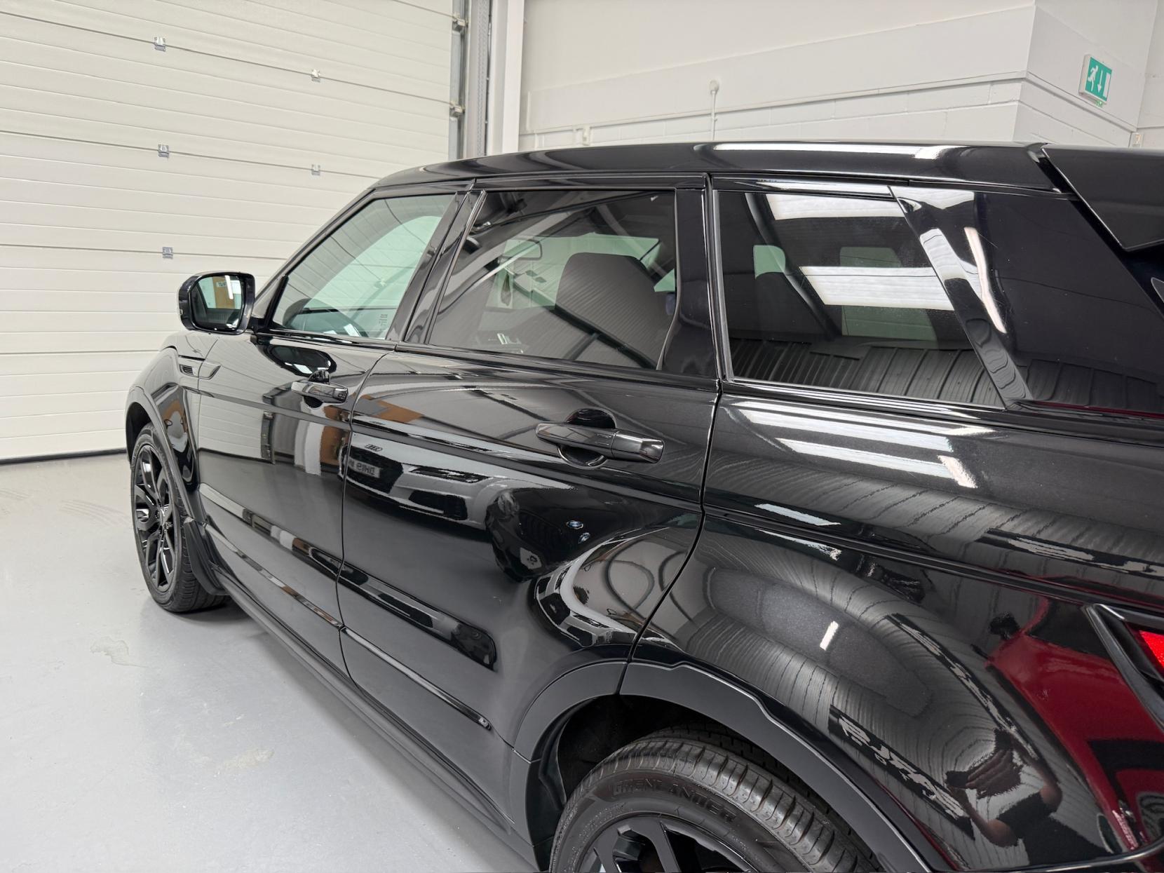 Land Rover Range Rover Evoque 2.2 Dynamic Lux SUV (2011 - 2015)