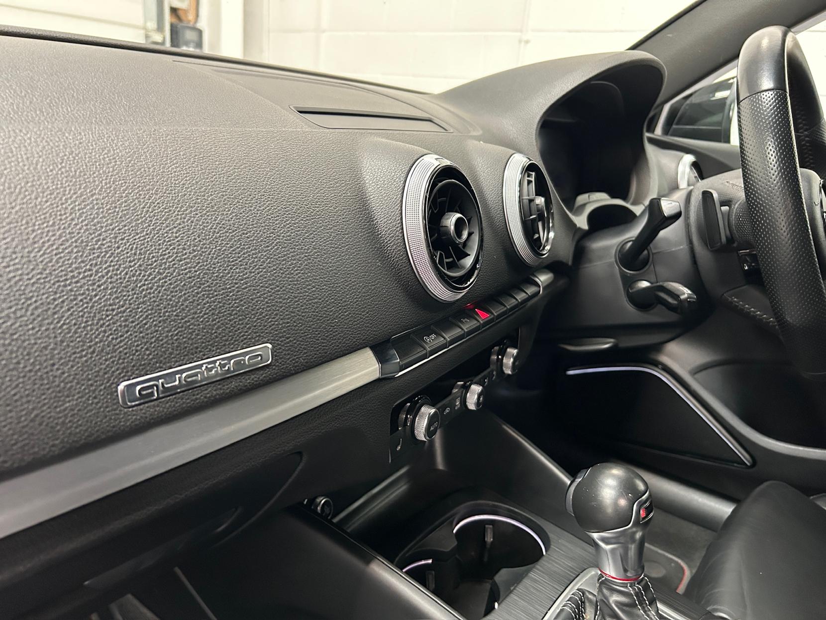 Audi S3 2.0 TFSI Black Edition Sportback 5dr Petrol S Tronic quattro Euro 6 (s/s) (310 ps)