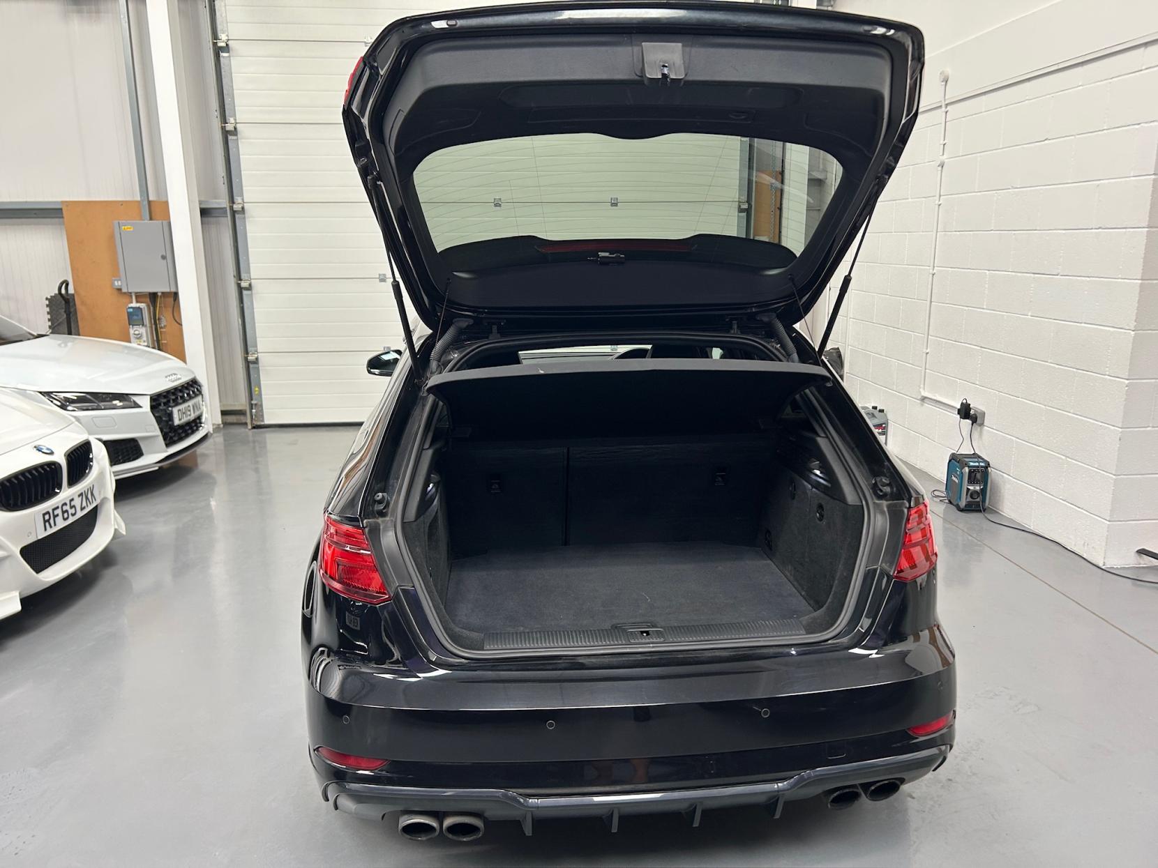 Audi S3 2.0 TFSI Black Edition Sportback 5dr Petrol S Tronic quattro Euro 6 (s/s) (310 ps)