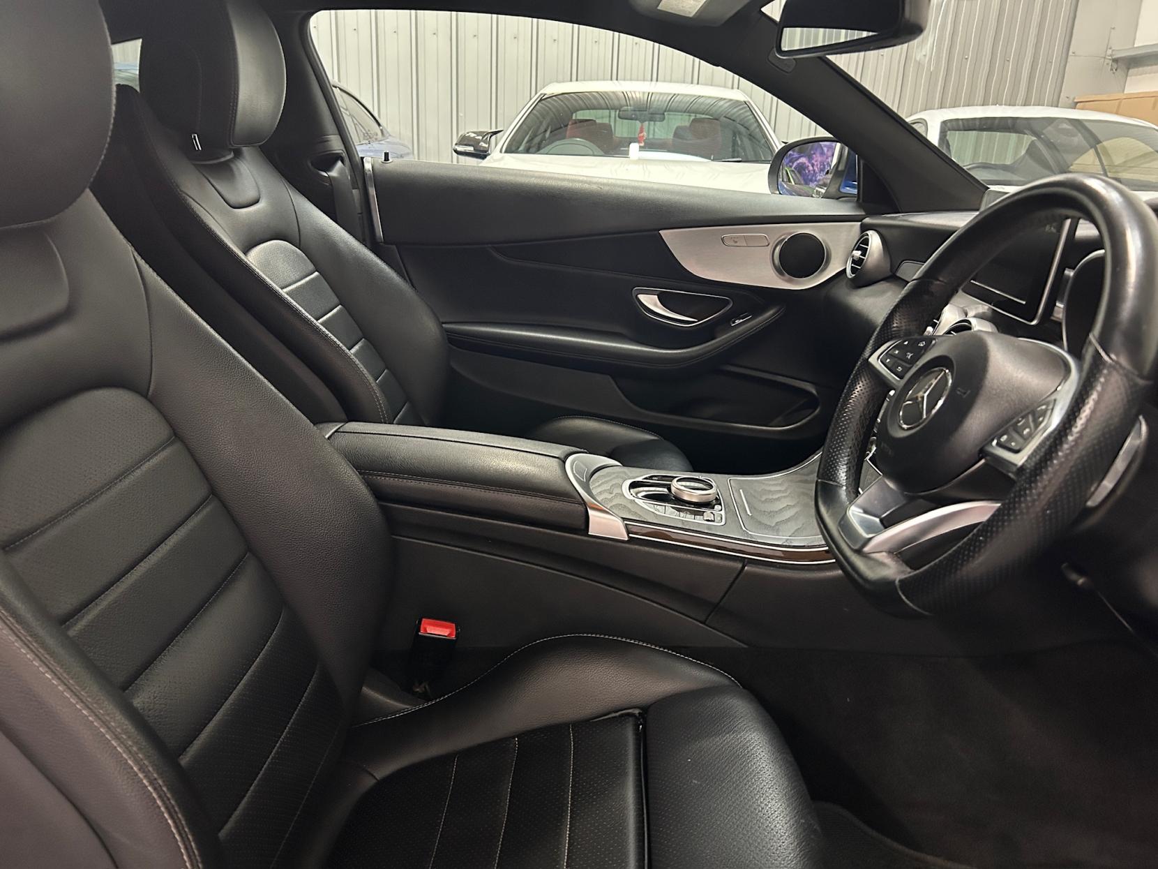 Mercedes-Benz C Class 2.1 C220d AMG Line Coupe 2dr Diesel G-Tronic+ Euro 6 (s/s) (170 ps)