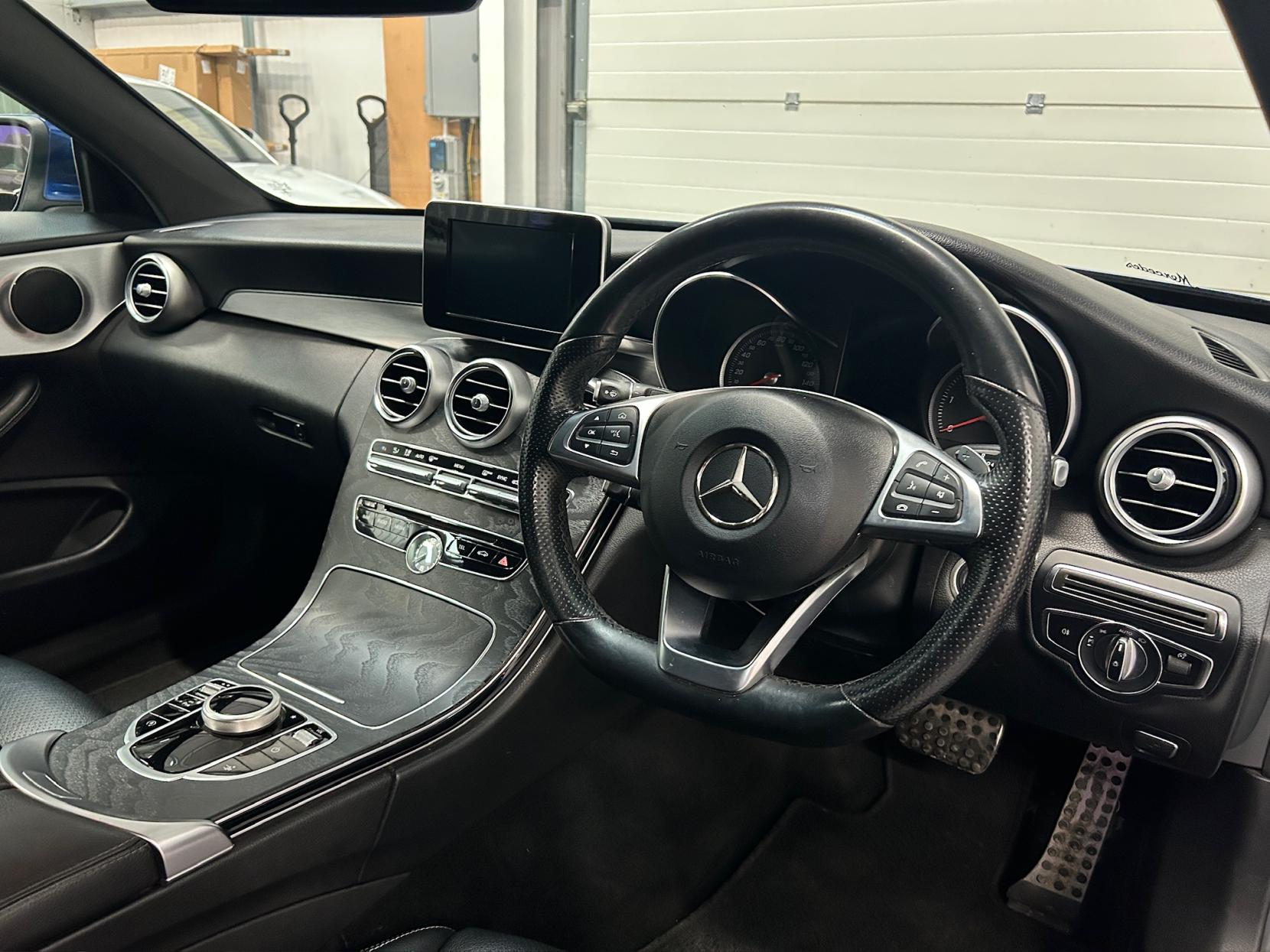 Mercedes-Benz C Class 2.1 C220d AMG Line Coupe 2dr Diesel G-Tronic+ Euro 6 (s/s) (170 ps)