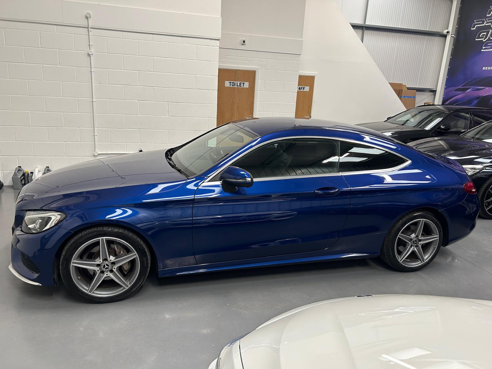 Mercedes-Benz C Class 2.1 C220d AMG Line Coupe 2dr Diesel G-Tronic+ Euro 6 (s/s) (170 ps)