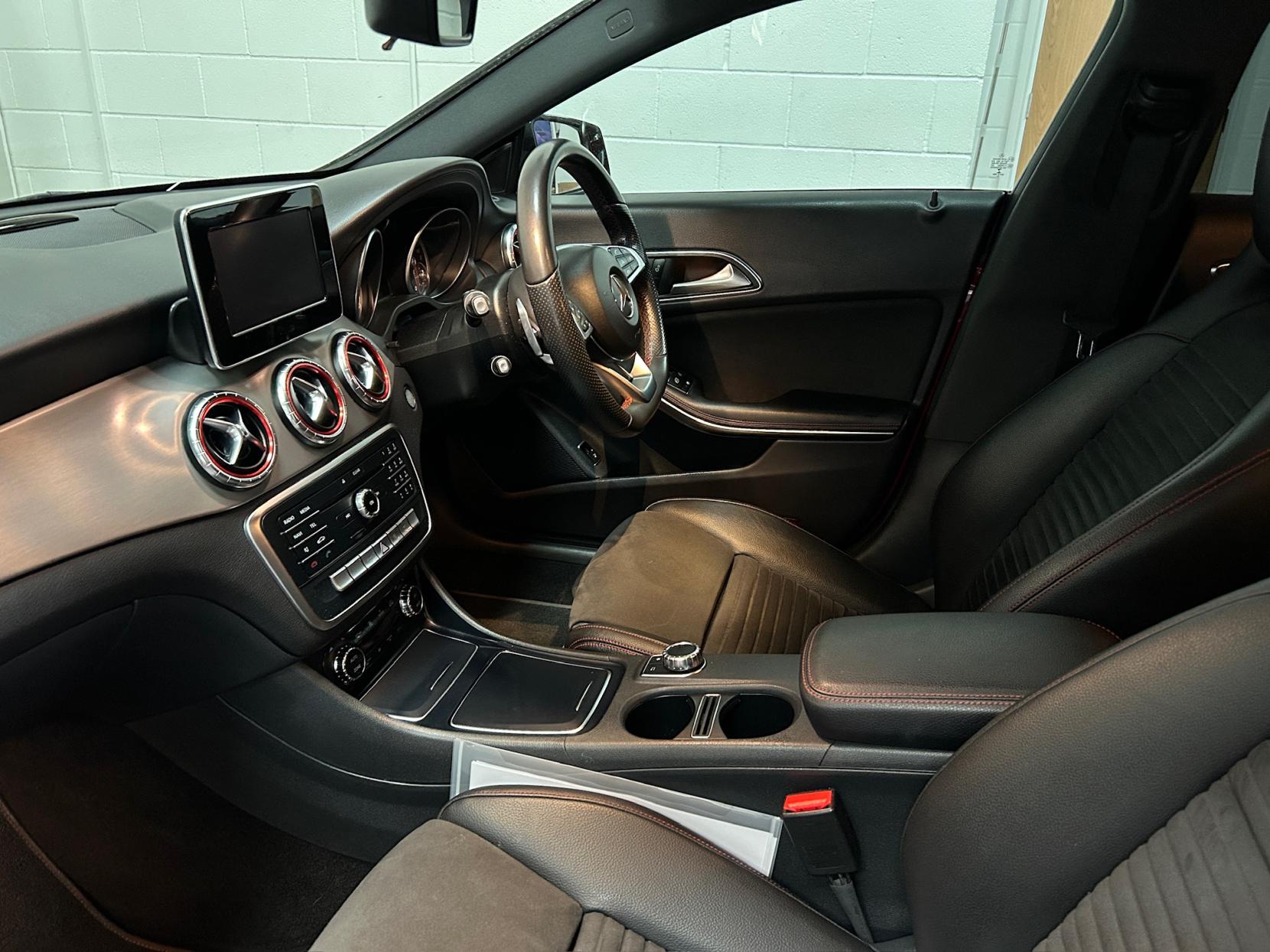 Mercedes-Benz CLA 2.1 CLA220d AMG Line Coupe 4dr Diesel 7G-DCT Euro 6 (s/s) (177 ps)