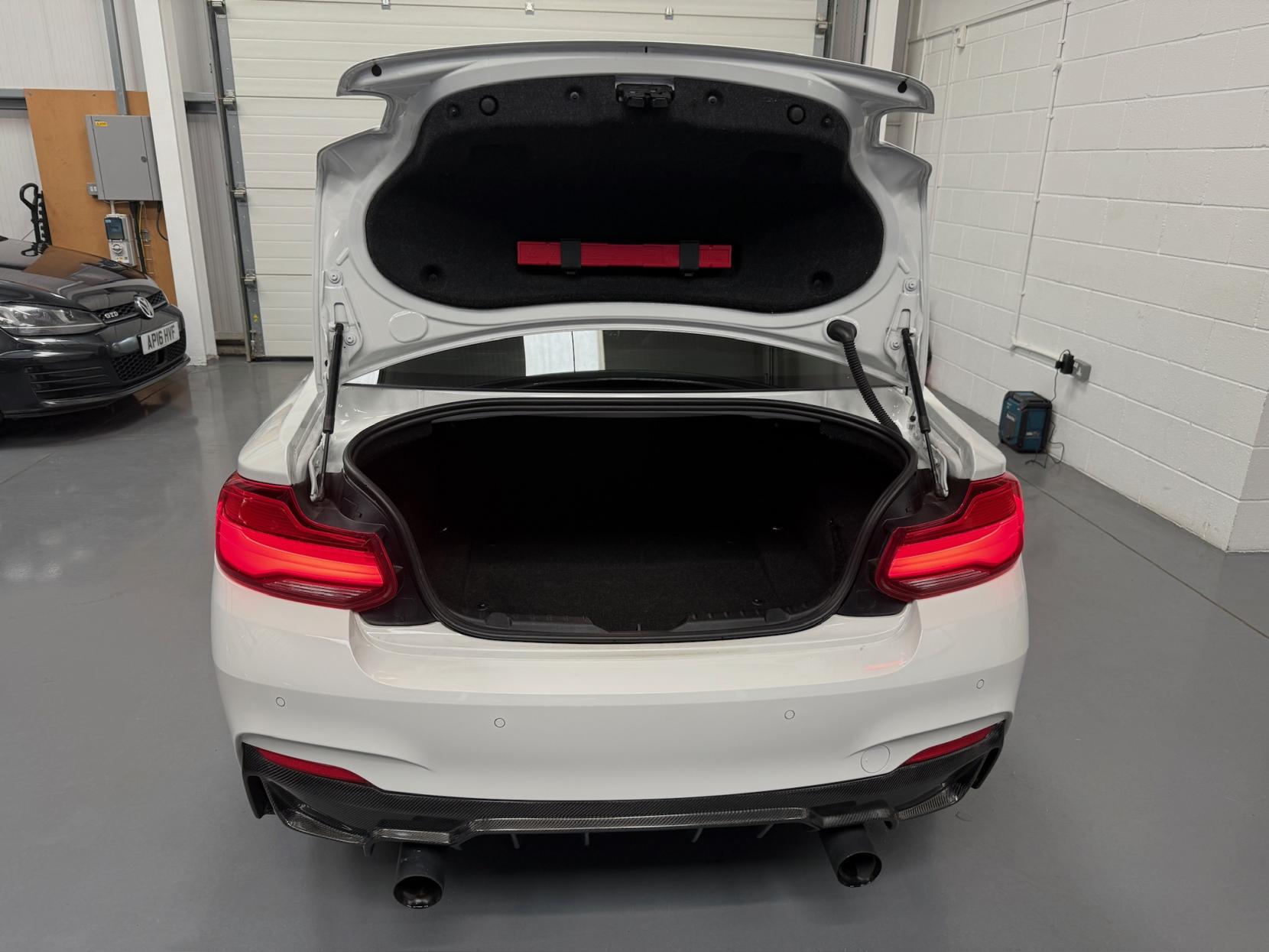 BMW 2 Series 3.0 M240i Coupe 2dr Petrol Auto Euro 6 (s/s) (340 ps)