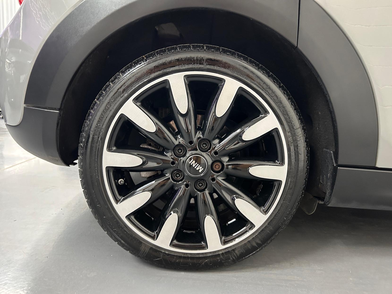 MINI Hatch 1.5 Cooper D Hatchback 5dr Diesel Manual Euro 6 (s/s) (116 ps)