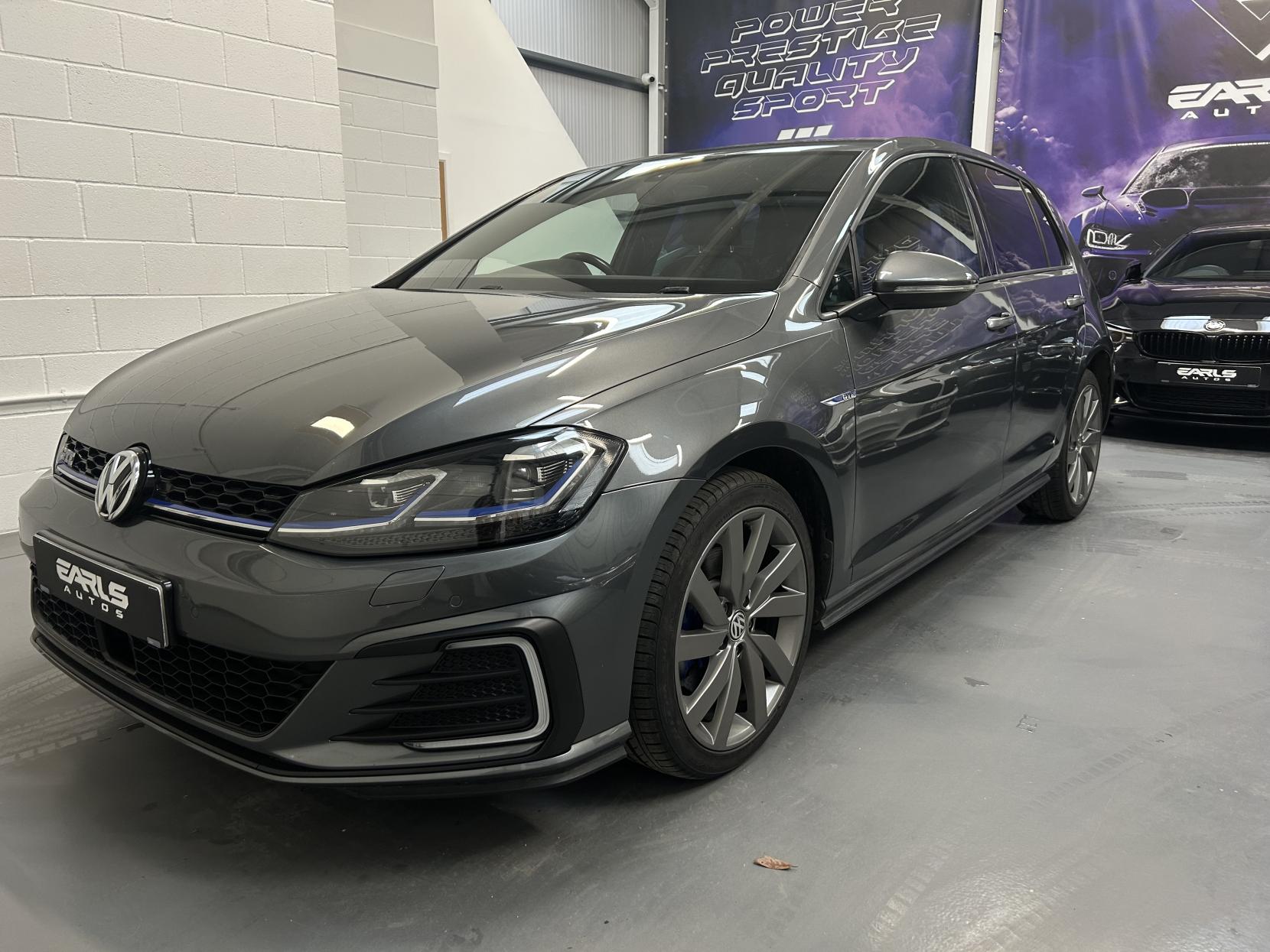 Volkswagen Golf 1.4 TSI 8.7kWh GTE Advance Hatchback 5dr Petrol Plug-in Hybrid DSG Euro 6 (s/s) (204 ps)