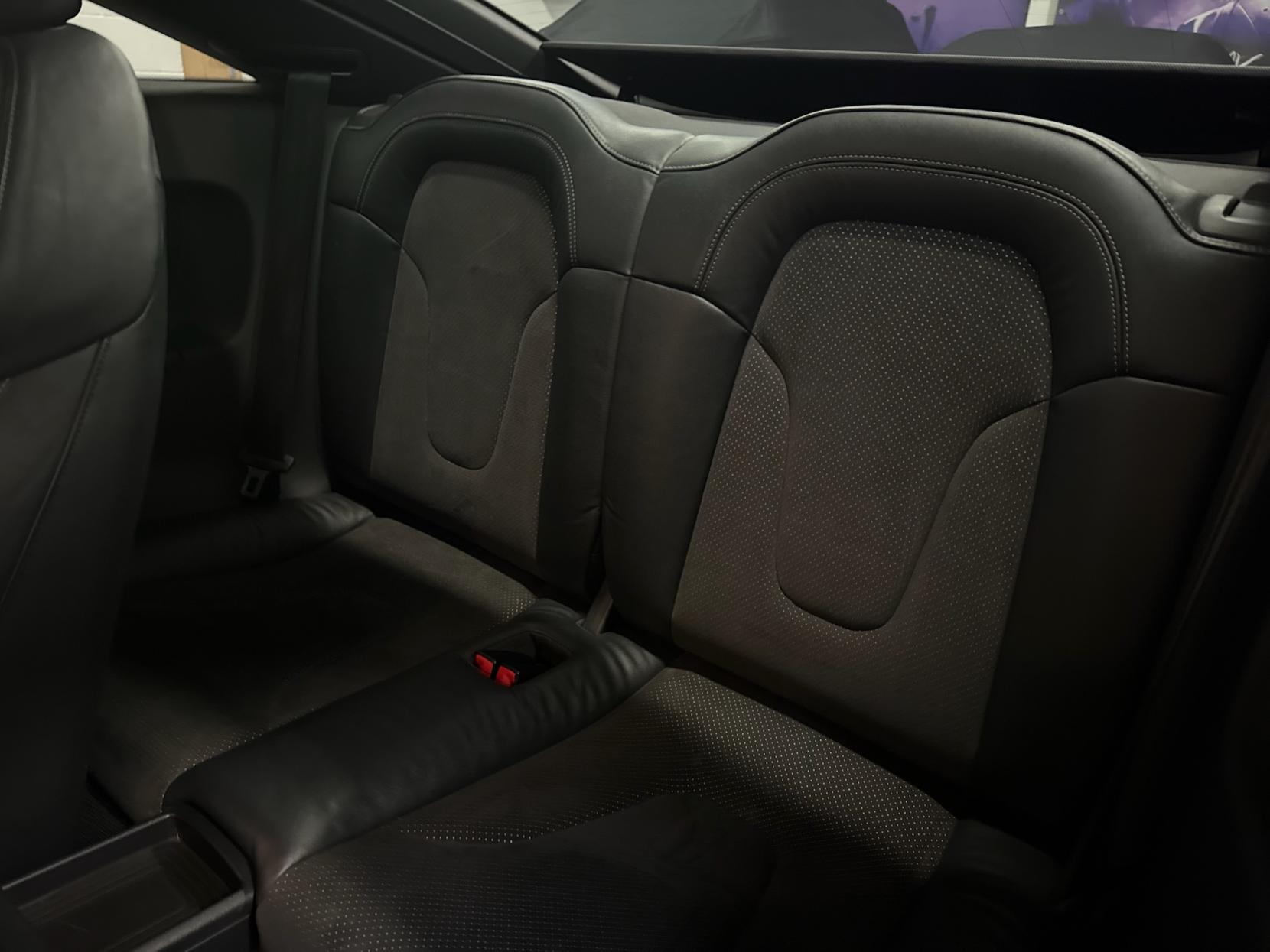 Audi TT 2.0 TDI Black Edition Coupe 3dr Diesel Manual quattro Euro 5 (170 ps)