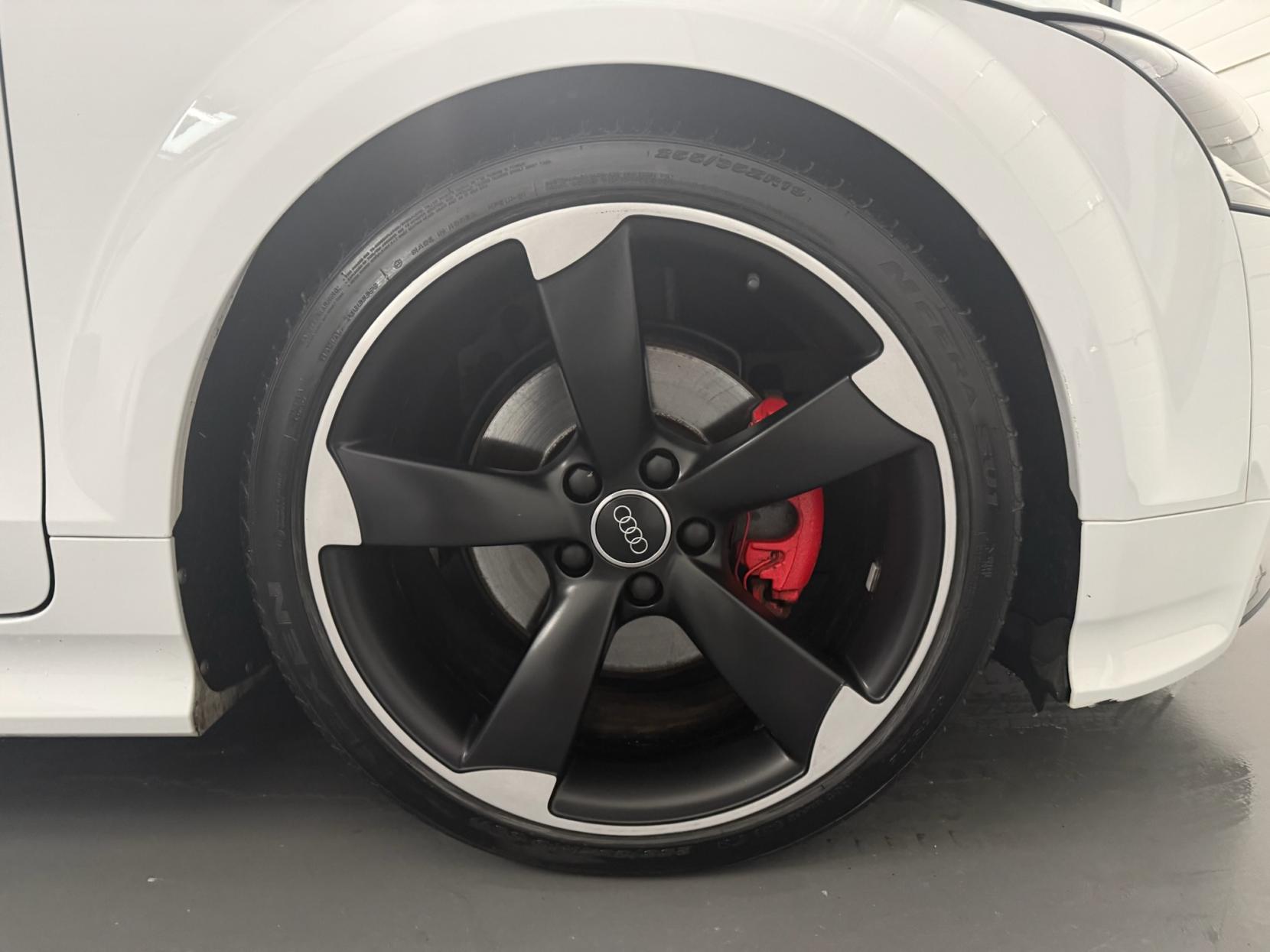 Audi TT 2.0 TDI Black Edition Coupe 3dr Diesel Manual quattro Euro 5 (170 ps)