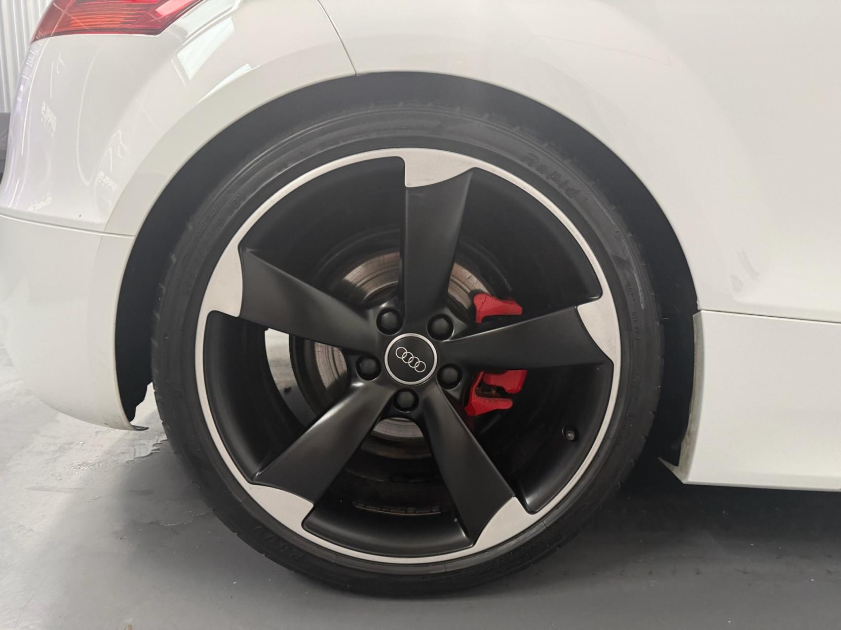 Audi TT 2.0 TDI Black Edition Coupe 3dr Diesel Manual quattro Euro 5 (170 ps)