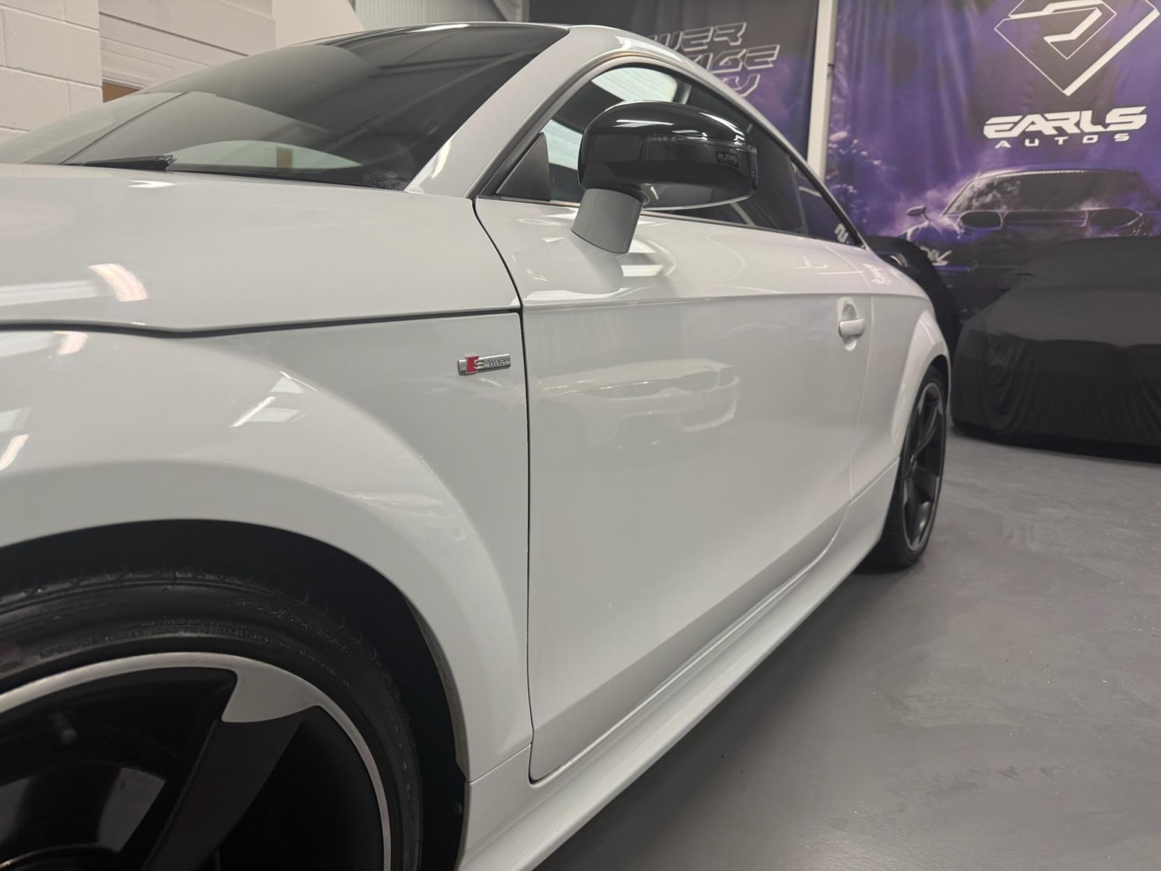 Audi TT 2.0 TDI Black Edition Coupe 3dr Diesel Manual quattro Euro 5 (170 ps)