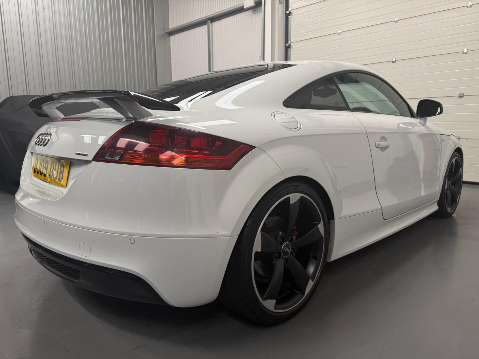 Audi TT 2.0 TDI Black Edition Coupe 3dr Diesel Manual quattro Euro 5 (170 ps)