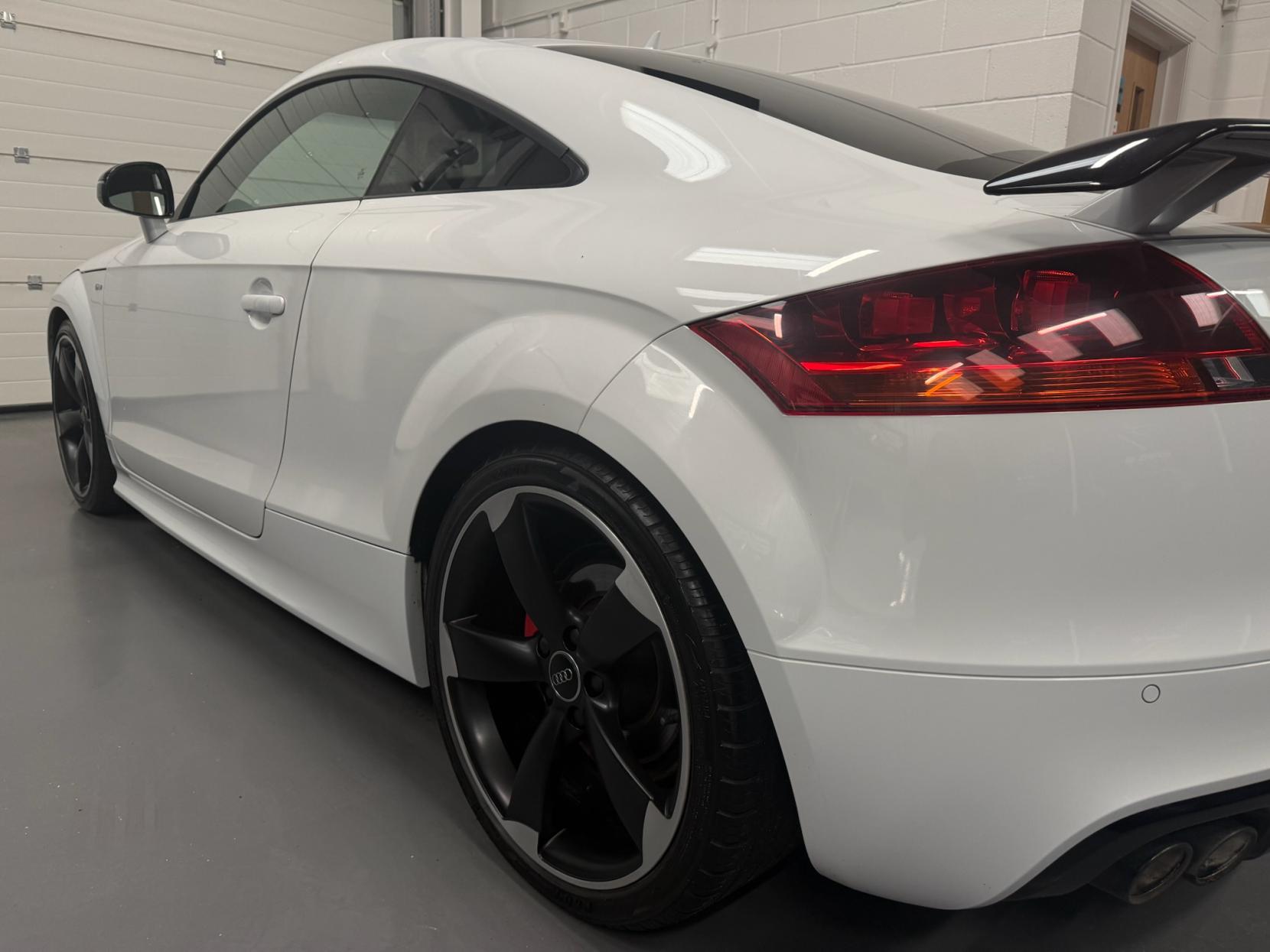 Audi TT 2.0 TDI Black Edition Coupe 3dr Diesel Manual quattro Euro 5 (170 ps)