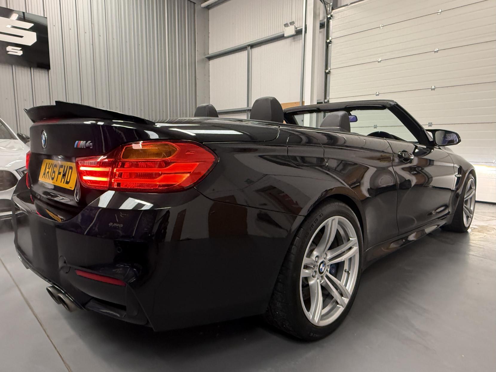 BMW M4 3.0 BiTurbo Convertible 2dr Petrol DCT Euro 6 (s/s) (431 ps)