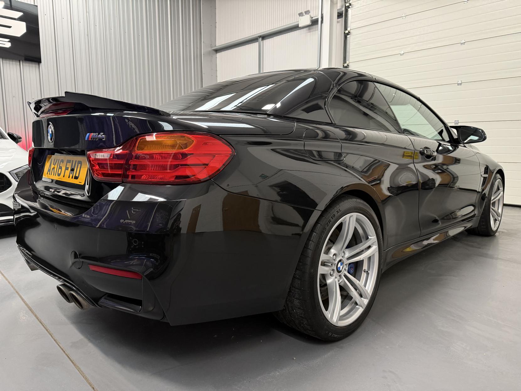 BMW M4 3.0 BiTurbo Convertible 2dr Petrol DCT Euro 6 (s/s) (431 ps)